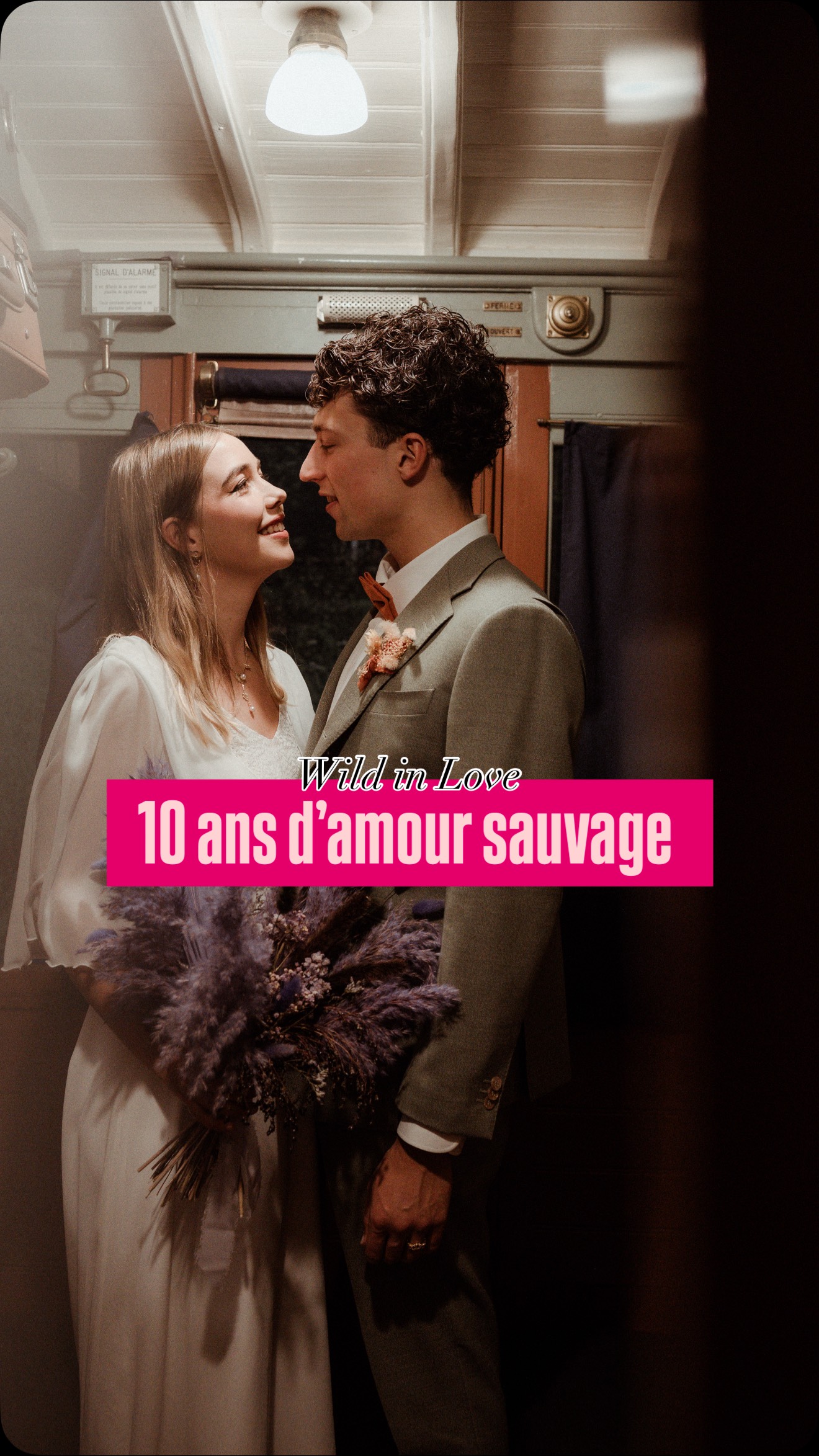 10 ans d’amour sauvage — notre histoire, comme une vraie histoire d’amour ♥️
Il y a des histoires d’amour qu’on ne planifie pas.
Elles commencent par une intuition, un ressenti, un premier regard.
Le Wild In Love est né en 2016 de cette évidence :
faire autrement.
Refuser les codes.
Créer une rencontre sincère entre une vision du mariage et celles et ceux qui la partagent.
En 2026, le Wild In Love célèbre 10 ans d’amour sauvage.
Et cette année, nous avons choisi de raconter cette histoire
comme on raconte une vraie relation d’amour.
Pendant 10 mois, nous reviendrons sur 10 années de Wild In Love,
en suivant les grandes étapes d’une histoire d’amour :
la rencontre, le coup de cœur, les promesses,
les choix, les doutes, la construction, le temps qui passe…
jusqu’à cet anniversaire symbolique.
Chaque mois, un chapitre.
Chaque chapitre, une émotion.
Chaque chapitre, une facette de ce qui fait le Wild In Love.
Parce qu’une histoire d’amour ne se résume jamais à une date.
Elle se construit.
Elle se vit.
Année après année.
📖 Rendez-vous chaque mois pour découvir l’histoire du Wild In Love.
❤️ 10 ans d’amour sauvage — l’histoire commence ici.
Merci à tous nos partenaires de cœur 🫶🏾
@gregkauffmann
@katiarothphotographe
@stephaniemaierphotographe
@felix13_photographe
@carolineburi.photographe
@babouchkatelier
@melanie_reichhart
@erwan.lephotographe
@maweenafoto
@mathieuschlienger
@sebastien.north
@manuel_grimm_photographies
@maxime_mentzer_photo
@studio2h
@alexetceline.photographies
@manda.razaf
@kellygraphie_photographe
@the.wildvisualart
@rhodierphotographie
@studio.onceuponaday
@martgo.photo
@_unityevents
@samsonsurmesure
@chezmathilde_strasbourg
@envol_zen
@dj_norsam
@foesetjune
@fleurs_menthe_a_leau
@audrey.girard_tatonkame
@dessireve_illustration
#mariagealsace #wildinlovefestival #festivalmariage #salondumariage #alsacemylove