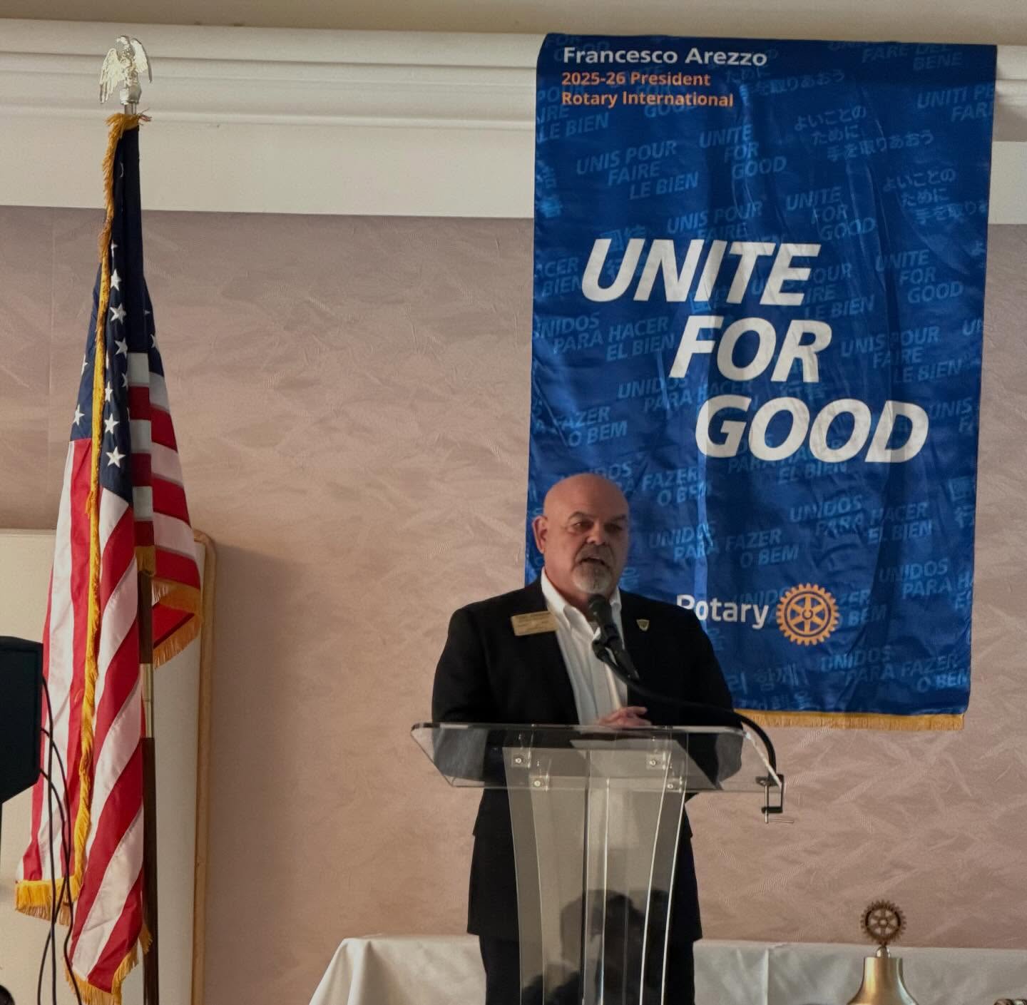 Rotary Mondays ✨Today we heard from our very own, Todd Johnson, President & CEO of the Beverly Hills Chamber of Commerce. Great updates about new and soon-to-open businesses in the city! @bh_chamber