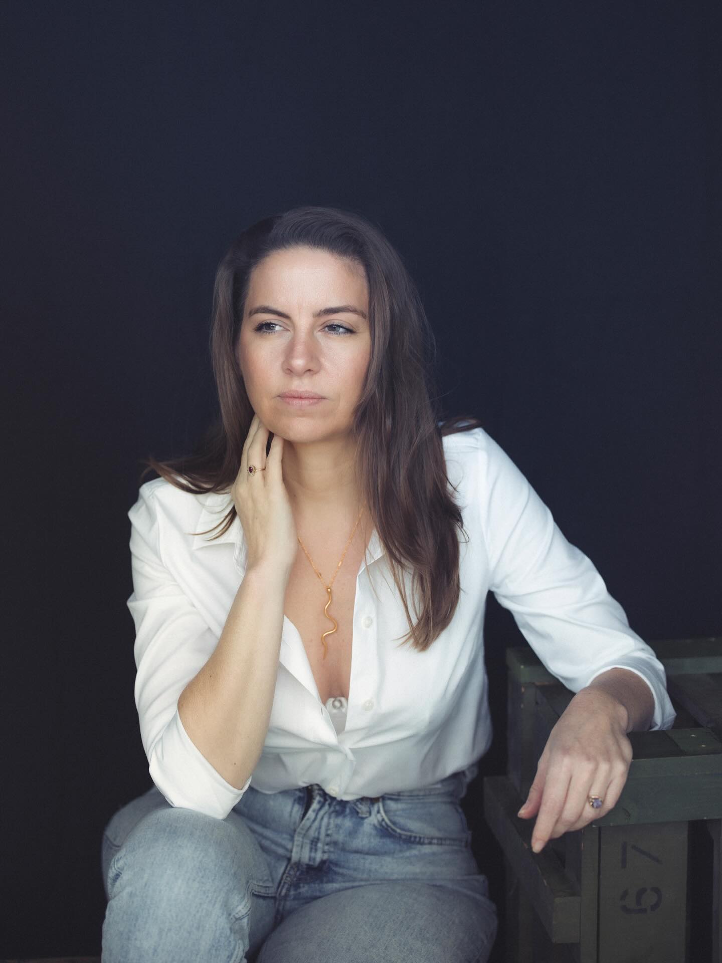 Ik ben dankbaar voor deze prachtige ontmoeting. Ilse begeleidt vrouwen in het voelen en in verbinding komen met hun authenticiteit 🤍 @hometoherofficial