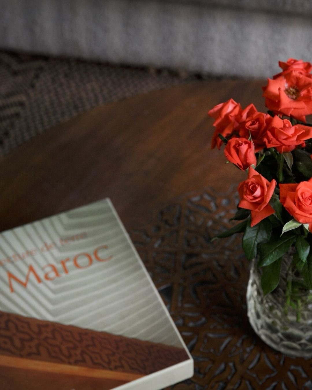 Warm tones, noble materials, and subtle craftsmanship.
The Orient Suite embodies the quiet elegance of a Moroccan retreat.