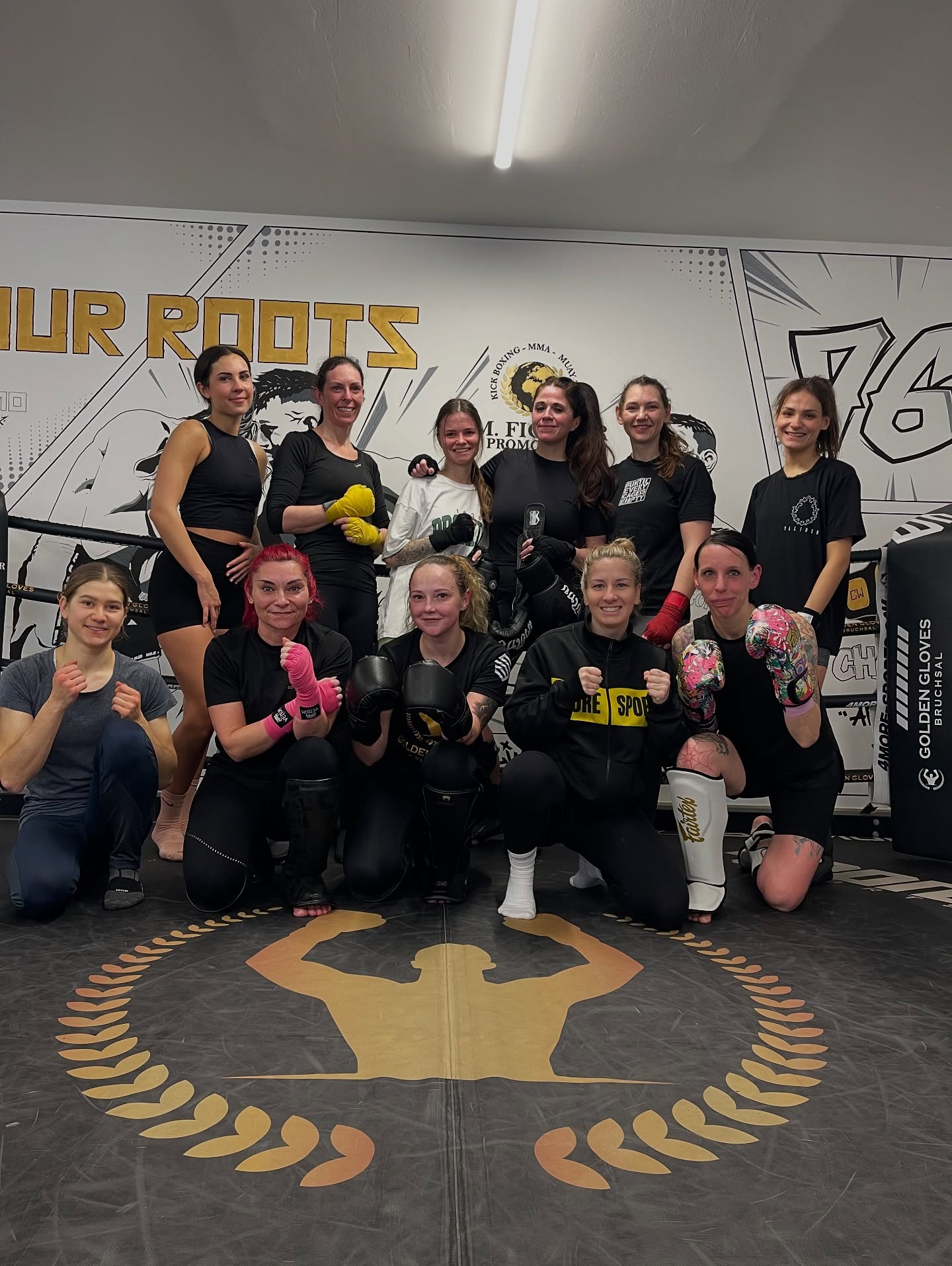 Jeden Sonntag um 10:30 Uhr findet unsere Girls Class Kickboxen (K1) statt. 🔥
Komm vorbei zum kostenlosen Probetraining.🥊
Schreib uns einfach eine 📩DM oder kontaktiere uns über unsere Homepage www.golden-gloves-bruchsal.de