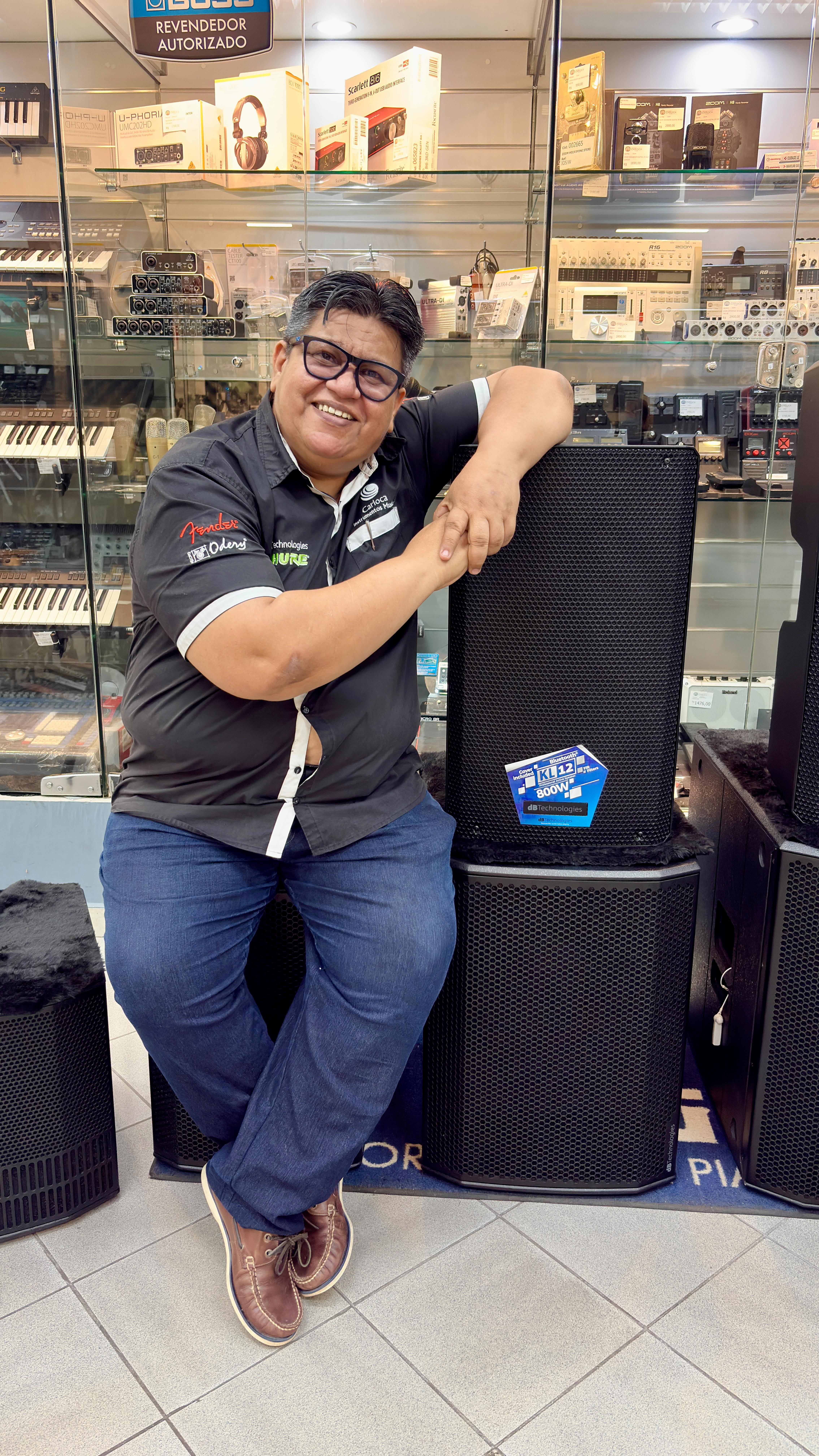 🔥 PROMOÇÃO IMPERDÍVEL! 🔥
A caixa dB Technologies KL12 está com 15% DE DESCONTO até o final do mês de janeiro! ⏰🎶
Potência, qualidade sonora e confiabilidade para shows, eventos e igrejas.
👉 Aproveite essa oferta especial por tempo limitado!
📍 Carioca Instrumentos Musicais