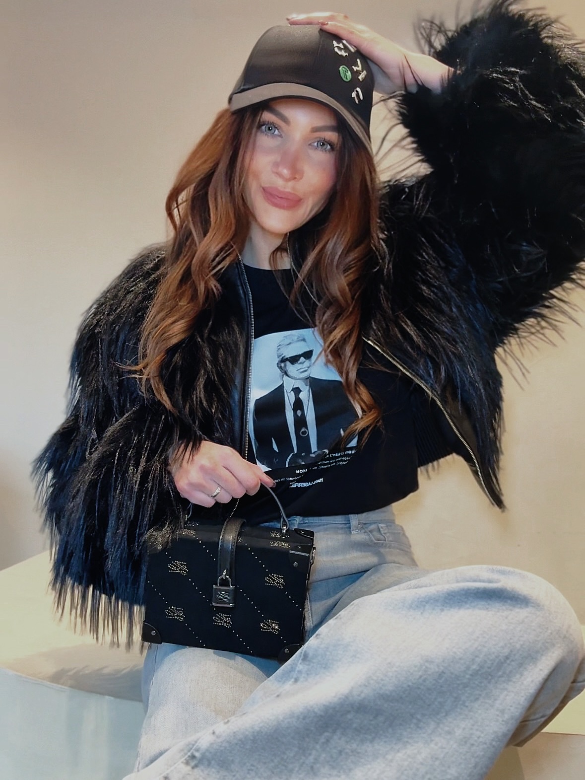 New collection. Pensée pour se démarquer.
Dès maintenant dans nos boutiques LOULOU 🤩🖤
#LOULOU #loulouluxembourg #newcollection #premiumbrands #luxembourg