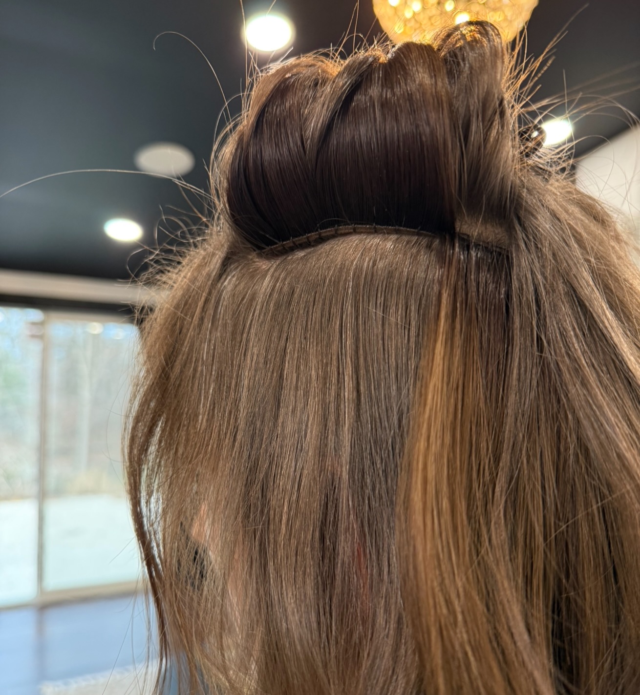 One row. Fully visible. Nothing hidden.
Precision placement. Seamless color match.
Balanced tension with natural flex so the hair moves, lifts, and wears like it’s yours.
This is what happens when extensions are designed around comfort, longevity, and integrity, not bulk or shortcuts.
Installed using my exclusive extension method, tailored to the scalp and the hairline every time.
Click the link in my bio to begin your Meraki experience. ♡