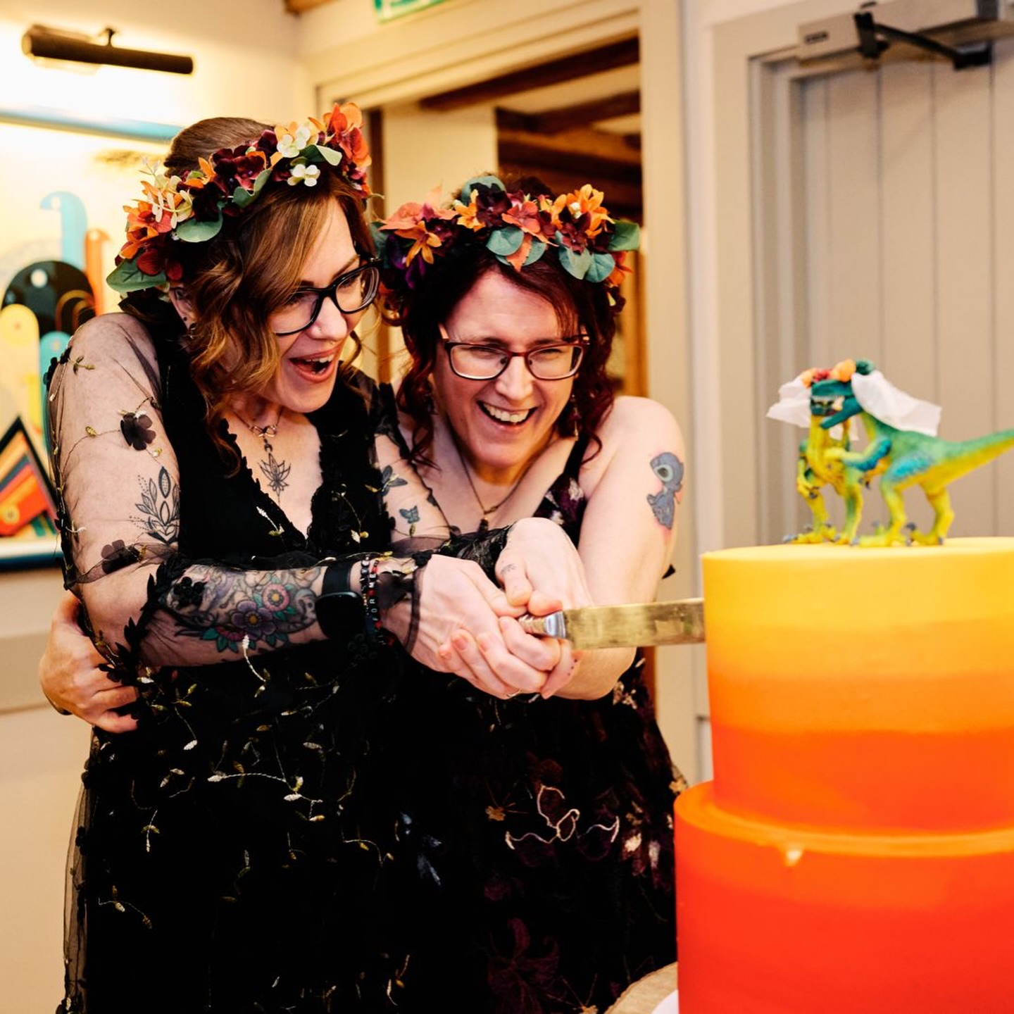 📸 @pike_photography_
I’ll forever be obsessed with Sam + Sam’s dinosaur ombre wedding cake 😍🦖
They were the definition of your wedding, your way ♥️
And they had the nicest words to say about it 💒
“Stacey is an amazing baker!! We found her after 2 other bakers weren’t able to accommodate us and she was more than happy to help. She gave us samples to try before hand so we could pick the right flavour. She created an awesome colour palette for our wedding cake and recommended a cake topper supplier as we didn’t want anything traditional. Her communication has been great throughout and is very reasonably priced. Our cake tasted amazing and everyone loved it. She created such vibrant colours and made it stand out. Would highly recommend. Thank you!”