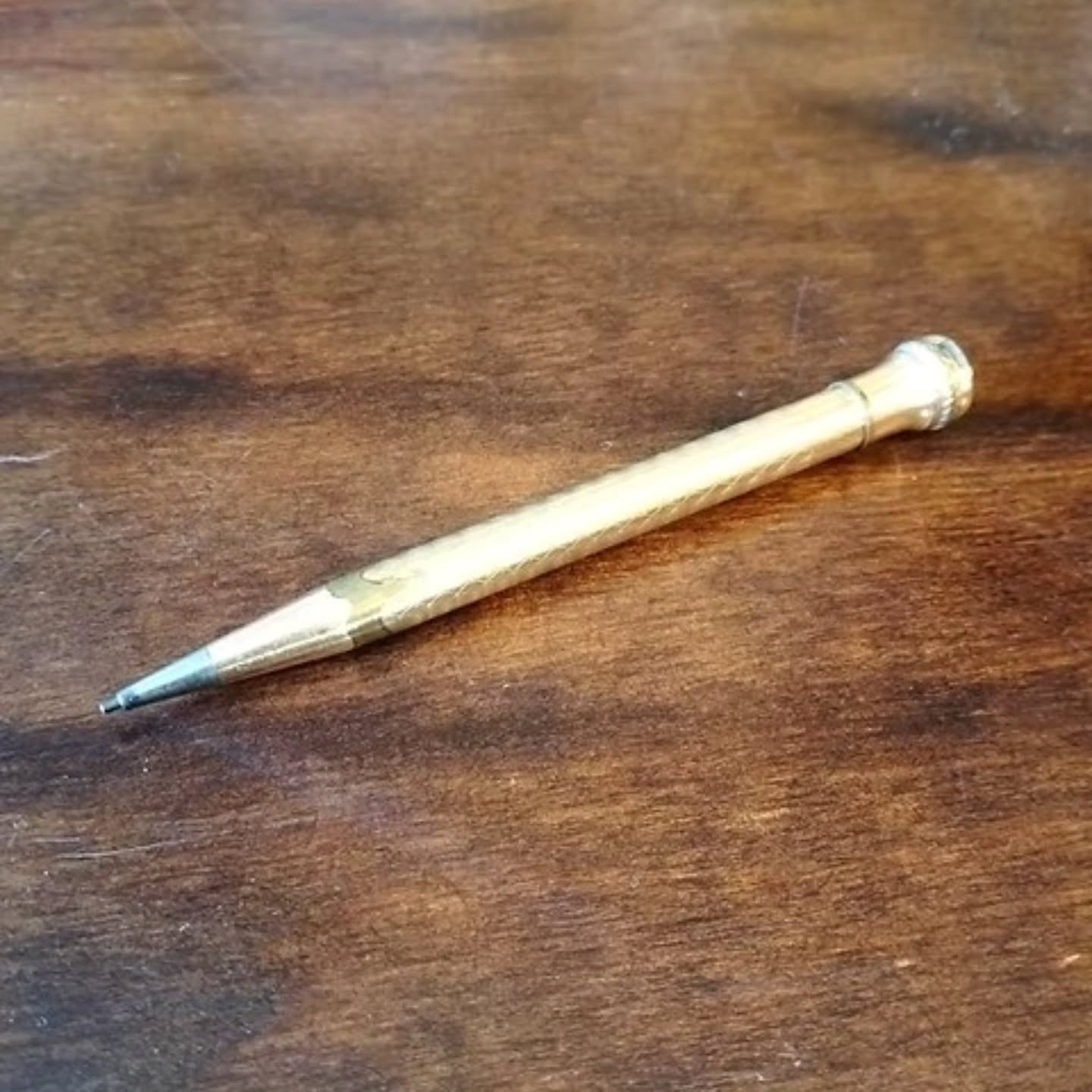 Vintage Wahl Eversharp Gold-Filled Propelling Pencil Engine-Turned Mid Century | https://share.google/3h00Z75mgn8ggbKnK