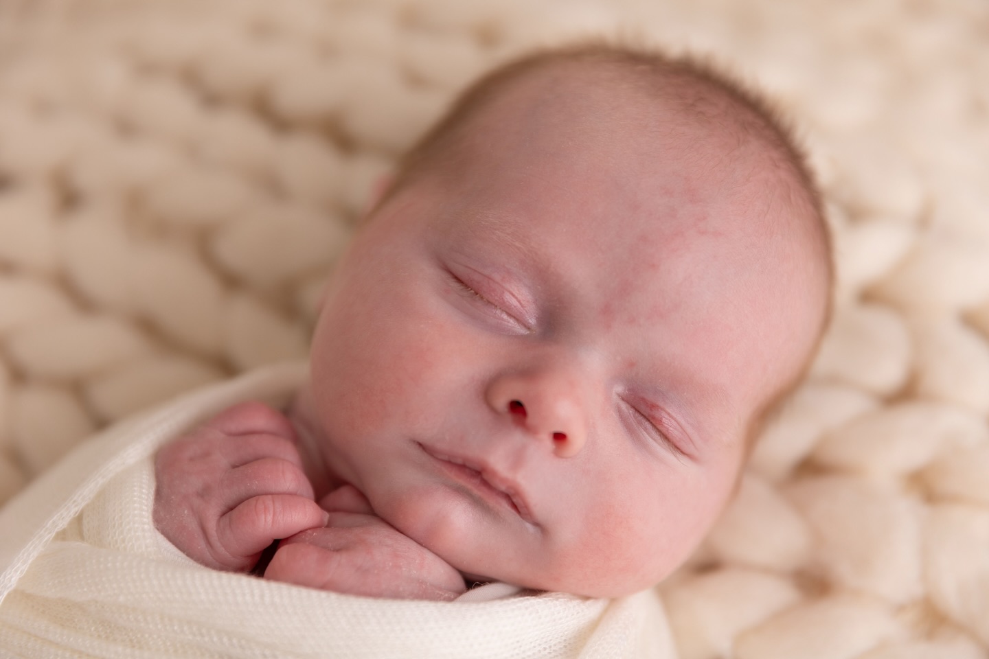 Perfect baby Ewan 🤍
Thank you to Ewan’s lovely family - mum, dad, and big sister for trusting me to capture his newborn photographs. It is always a privilege to document such meaningful first moments.
With a focus on natural tones, gentle posing, and an unhurried approach, each of my newborn sessions are designed to capture the beauty and calm of those first precious weeks.