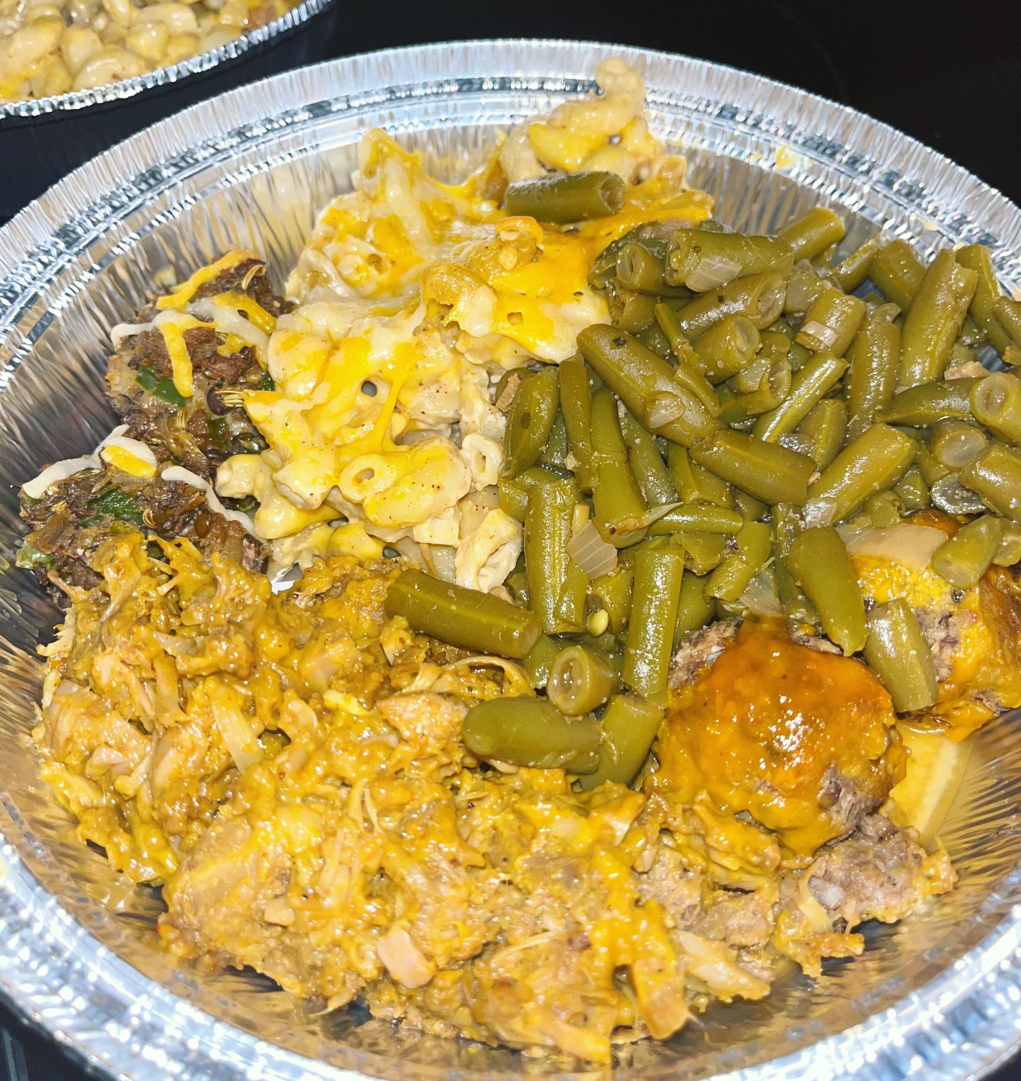 Contact me for your catering needs large or small. I’ve done so many weddings at this point and for this one they only needed a vegan option so I made a few meals. The bride wanted me to mimic the main menu so her vegan guest would not feel left out and she told me today that everyone loved all of the food!
Menu:
Stuffed mushrooms
Barbecue meatballs
Pulled barbecue
Mac & cheese
Green beans
#veganeatswithbri
#vegancheesecake
#vegancatering
#veganwedding
#rvavegans