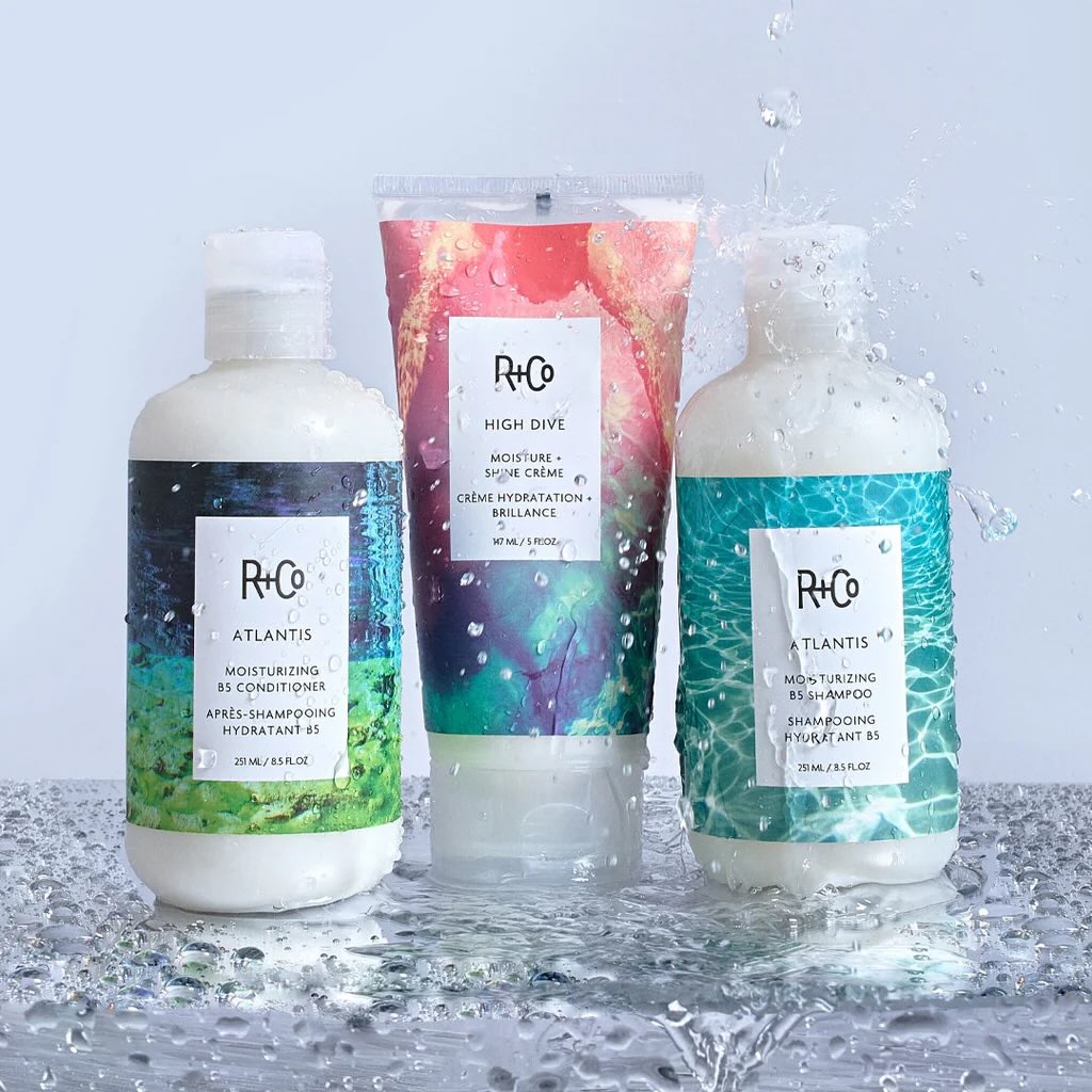If your hair feels dry, dull, or frizzy— this is for you! •Atlantis repairs and replenishes, High Dive finishes with silky hydration and shine. The combo your hair’s been asking for• 💧🌴
#randcohair #randco #hydration #sohohairbar #gilbert #chandler #azhairstylist #azhairsalon #tempe #randcoproducts