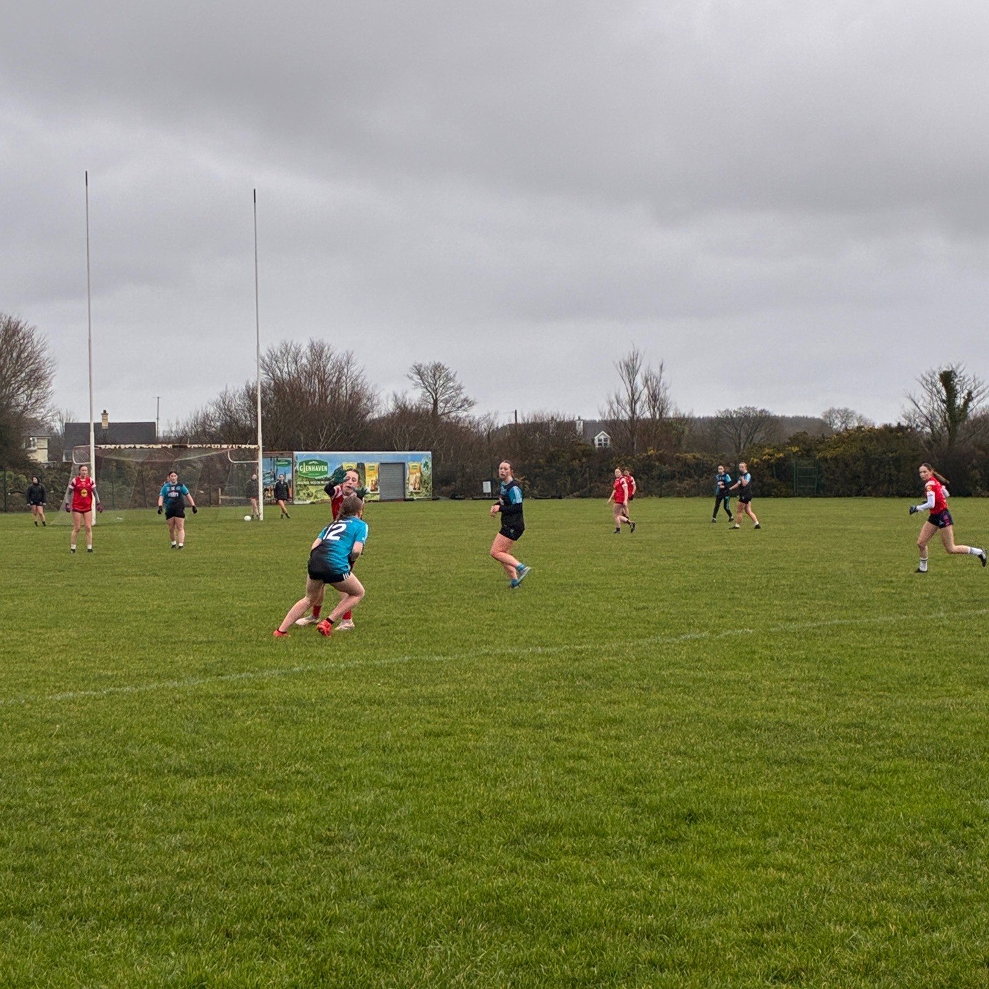 🏐 Our Senior Girls gaelic football team put up an immense fight against Bridgetown last week but found themselves on the wrong side of the scoreboard at the final whilst. Check out our website for a full match report