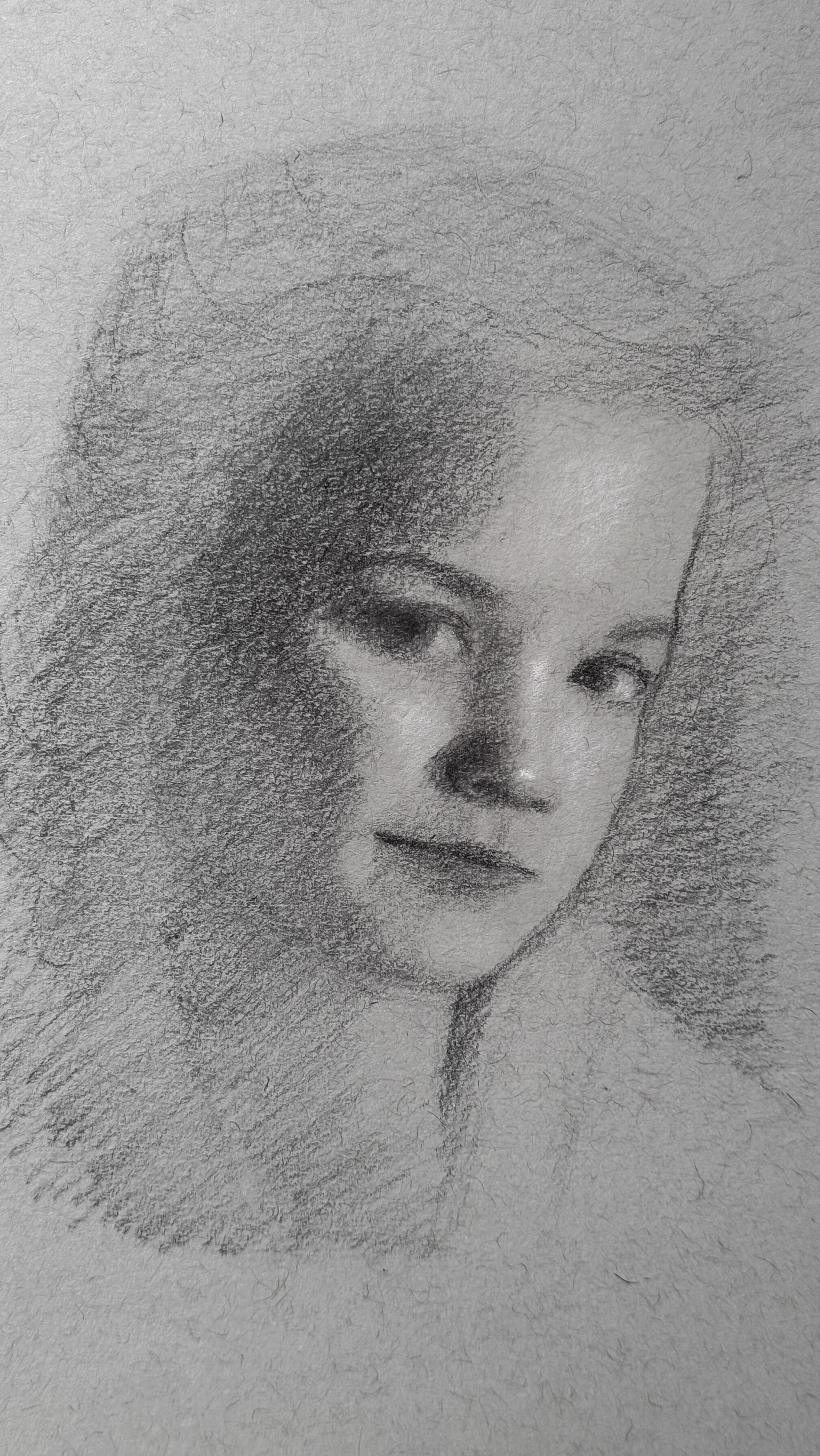 Plane time = sketch time!
It was comical viewing what my son filmed, you couldn’t see a thing! Haha! So I attempted to hold multiple pencils and the phone and draw while on a bumpy plane- I suppose to prove it’s me drawing! How silly that I feel the need to video these things, but here we are! 🤦🏻♀️🤷🏻♀️
Any interaction is much appreciated to show that you enjoy real human art made by an imperfect mom trying to do it all! 🤍
#emilyfossumart #artistmom #charcoaldrawing #generalpencil #generalcharcoal