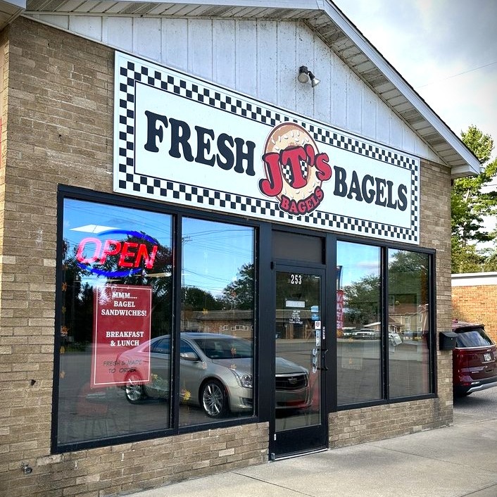It's National Bagel Day! 🥳
What better way to celebrate than getting a bagel from Conneaut's own JT's Bagels!
JT's Bagels in Conneaut, Ohio, is more than just a bagel shop—it's a morning adventure! Step inside this family-owned hotspot, and you'll be greeted by the mouthwatering aroma of fresh-baked, New York-style bagels in over 15 fun varieties. Feeling bold? Try one of their 13 homemade cream cheese flavors or build the ultimate breakfast or lunch sandwich from their crave-worthy menu. JT's is famous for bagels with that perfect dense, chewy bite and portions that satisfy any appetite. It's the go-to spot in town for bagel lovers looking for a delicious, customizable, and always-fun experience.
📍253 East Main Rd.
Conneaut, OH 44030
☎ 440-593-3140
Hours:
Tues. - Sat. - 5:30am - 2pm
Sunday - 7am - 2pm
Monday - Closed
Follow them on Facebook:
https://www.facebook.com/iheartbagels/
#visitconneautoh #conneautohio #jtsbagels #nationalbagelday