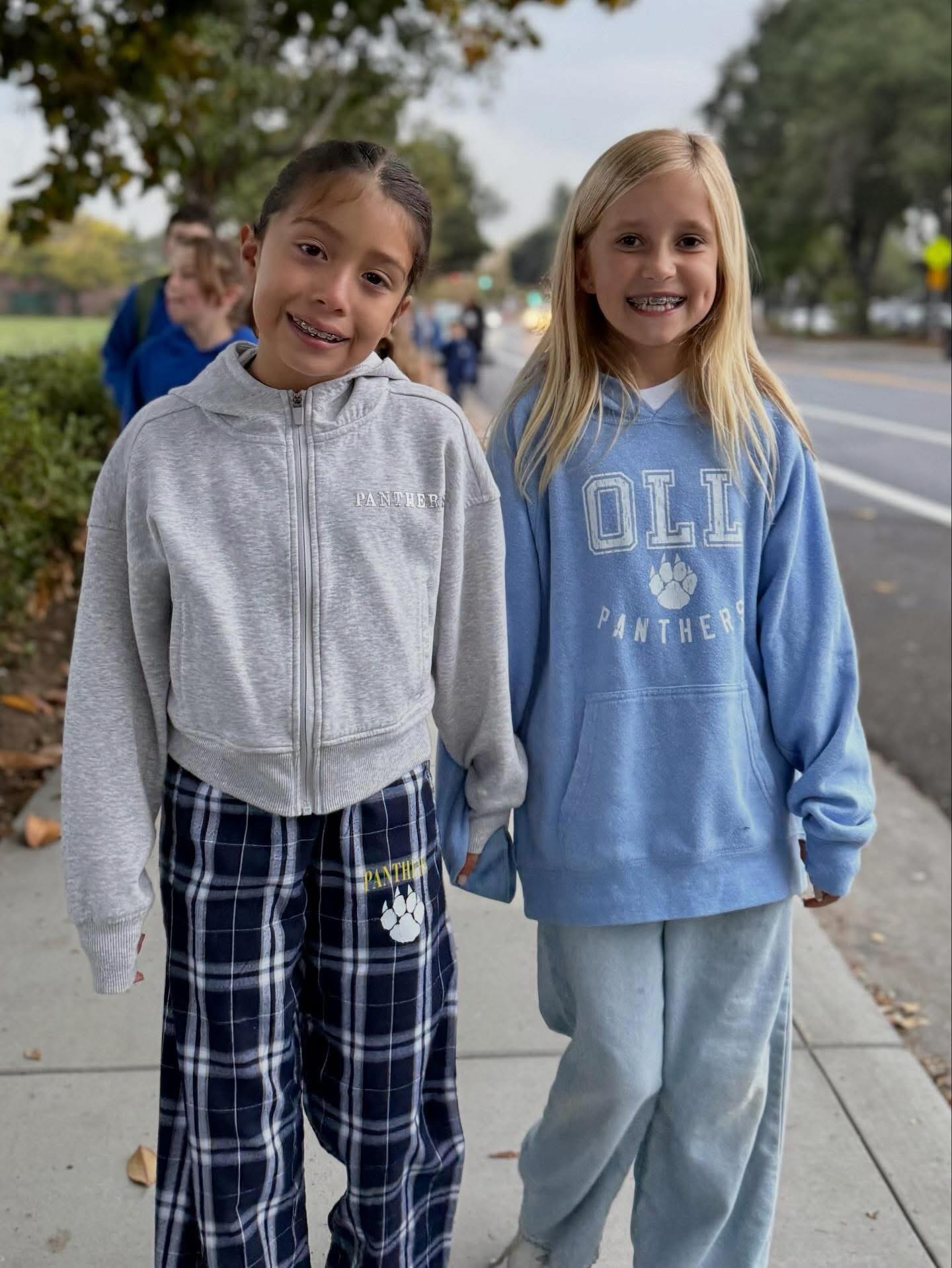 BMI 🌄 Sports #buildingcommunity with local #marincounty schools. @ollnovato @ollptg #schoolspirit