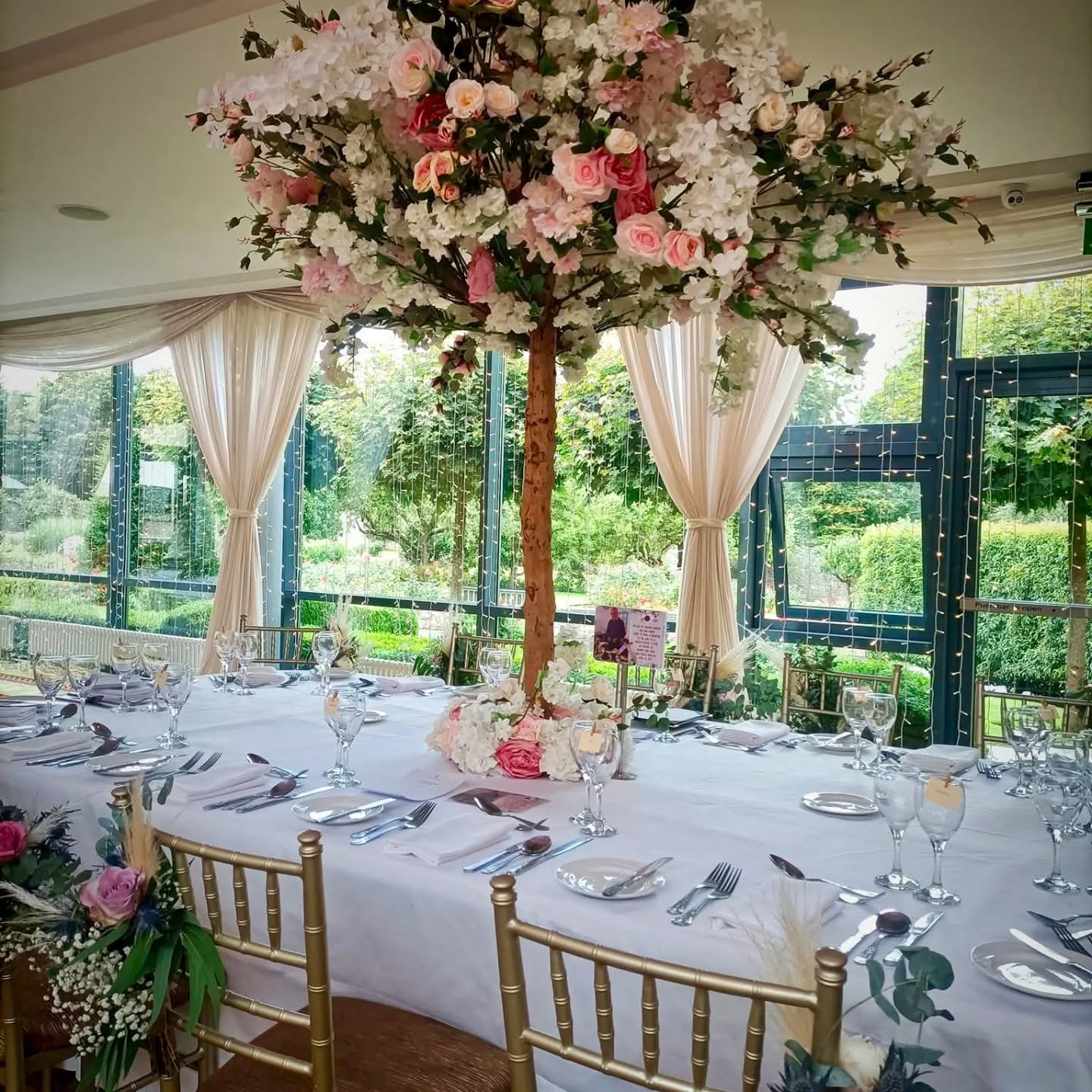 Weddings at the Ballymascanlon
Looking forward to decorating lots of beautiful weddings this year at the Ballymac 🤍
Here is a small selection of decor at this venue. If you would like to see our full Ballymac brochure for a little inspiration just message me here🤍