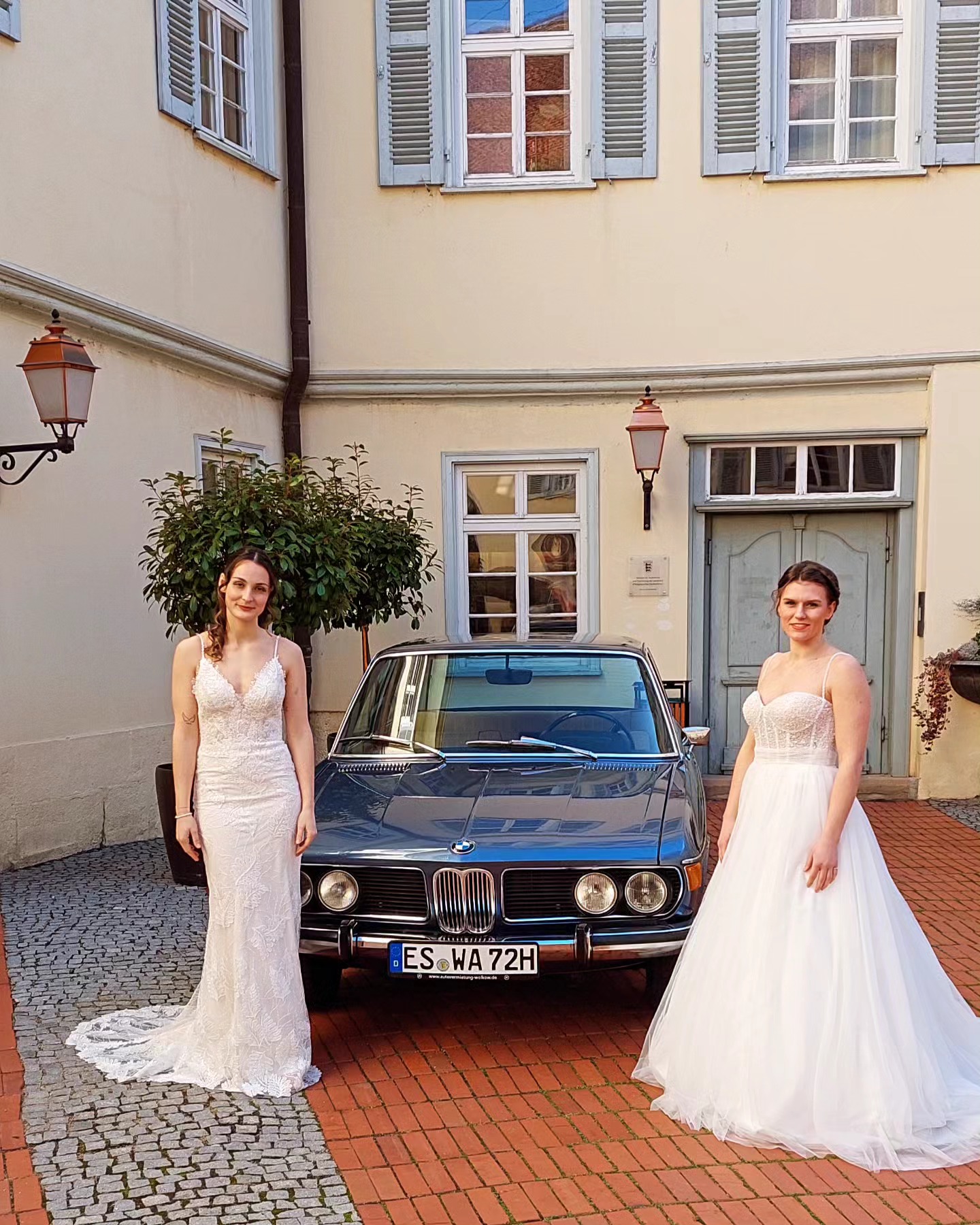 Hochzeitsmesse in Kirchheim/Teck. War eine schöne Veranstaltung!!!
Danke an @hochzeitsmessekirchheim
Hochzeitskleider von: @diebrautschmiede
#hochzeit #hochzeitskleider #vermietung #bwm #hochzeitsauto #hochzeitsmesse #stuttgart #esslingen