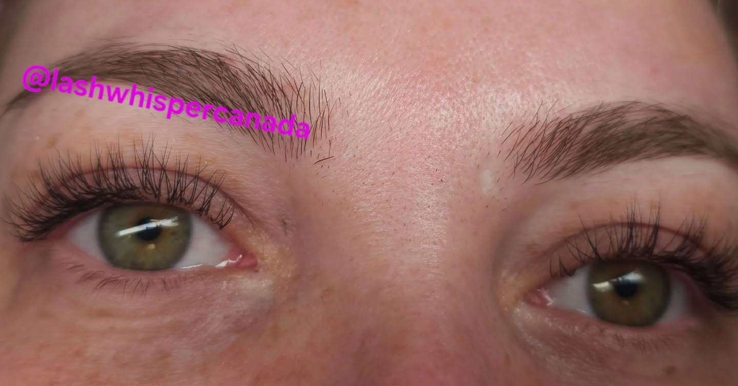 Beautiful classic natural lash extension🤩
#classiceyelashes #eyelashextensions #hamiltonontario #beautysalonhamilton #lashextensionsalon