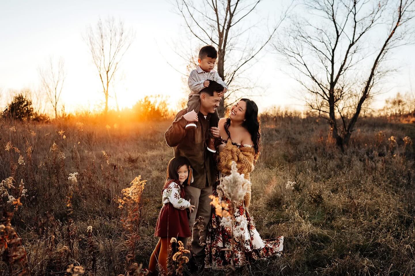 Well, hello beautiful friends!!
It has been awhile since I have hopped on here...but gosh, a break felt so nice. Most of you know I work a full-time job in hospice and it can get pretty busy around the holidays. Oofta.
I am absolutely not ashamed to admit that I needed a little bit of a mental health break. Although going completely dark on social media does something to your algorithm (I am an elder millennial so I donāt even know what that means TBH), it was something my heart so desperately needed.
Taking time away reminded me how important it was to slow down. I was able to watch movies with my sister. I baked with my mama. I sat + sipped coffee for hours with my sister-in-laws. I watched a lot of football. I snuggled my sweet little newborn niece. I hung out with friends. I sat in silence + read among the lights of my Christmas tree.
All in all, my break showed me that itās okay to slow down. š¤
I am slowly working on availability for spring/summer! I skipped out on Black Friday deals around the holiday, promising some ābirthdayā specials! My birthday falls in early February, so I am looking at releasing some birthday specials in my VIP group in the beginning of February. So be on the lookout for those in my VIP group! Anything that is left over/not claimed will be released here.
I have a lot up my sleeve for 2026...what do you wanna see?! Here are a few things I am toying with:
ā¢Studio minis (perfect for indoorsālooking at Cedar Falls AND Cedar Rapids for my back home/IC/CR peeps!
ā¢Personality minis at my home studioāthe sweetest, simple photos of your kiddos! Color and black/white
ā¢Motherhood minis (Dads, this is the perfect gift for your wife for Motherās Day!)
ā¢Summer Minis
Thanks for being along for the ride, friends.
I love you all and thank you for being here.