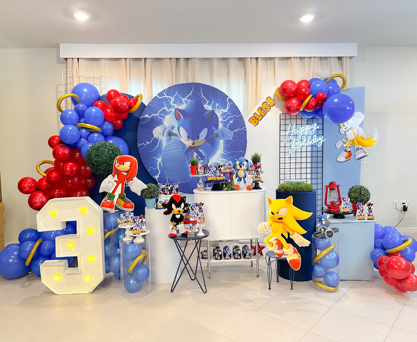Sonic Decoration to celebrate Bless 3th birthday