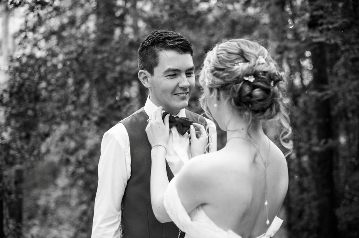 Okay, so it’s time. You JUST got engaged, you’re looking for a wedding photographer and there’s too many options. How do you narrow it down?
-Find 3 photographers whose work you love
-Ask for full galleries of real weddings
-Set up a meeting with all of them and see who you get along with (you’ll be with us for 8+ hours)
You’ll know who is the BEST fit for you and your fiancés big day. Trust your gut and cross one more thing off the list!
.
.
.
#greenvillescweddings #weddingphotographers #greenvilleweddingphotography #scweddingphotographer #gvltoday