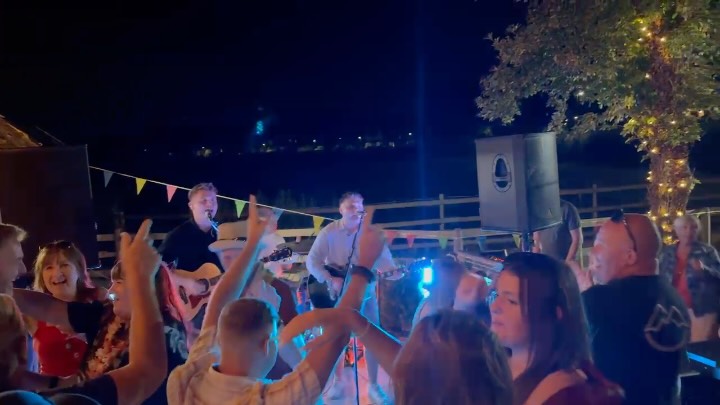 The Jinnie Annual Summer Party 2025 🍻
•
With all the recent cold weather, it’s got us thinking back to the August bank holiday last year when we put on our annual garden party at @the_jinnie. As you can see from the video and photos, we had such an amazing turnout (again) and everyone was in such great spirits singing and dancing the night away! 🕺🏼
•
Huge shout out to a few people without whom this type of event can’t happen. The new owners of @the_jinnie were outstanding throughout the whole process- make sure to show them some support! @greenlight_eventsuk for providing PA and music throughout the afternoon and evening. And finally all of the other support acts throughout the afternoon who helped us to create the best atmosphere- you’re all incredible! @jonohornby_89 @andyhughesunplugged 🎸
•
📸 MGJ Photography