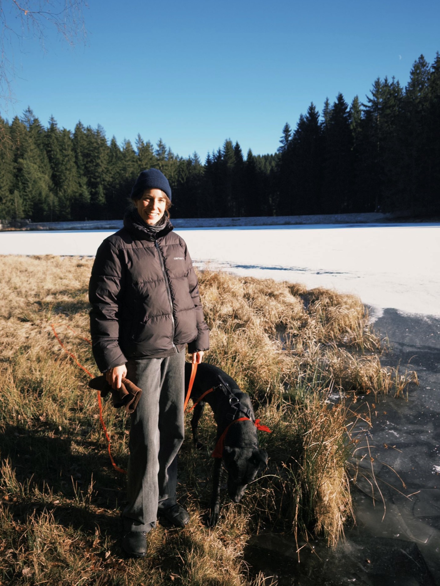 ☉ I went back to some childhood places in nature
that once felt like entire universes.
the little lake not far from home.
the river along a path woven with legend.
the row of trees in the garden of our house.
back then, they were entire universes.
spacious. enchanting. alive.
worlds we lived inside of —
and that meant the world to us.
now, to my surprise,
most places seemed to have lost their magic.
they felt smaller. changed.
almost muted.
what has changed?
the places themselves?
me?
my inner world?
the outer world?
and then —
one place still spoke.
the small lake, held by rocks,
quiet, unassuming.
not spectacular.
yet somehow still alive.
not in the way it once was.
but enough
to pause.
to listen.
to feel something stir.
maybe some places release us
once their work is done.
and others remain,
not to enchant us —
but to meet us
where we are now.
☉ how do you experience your childhood places now?