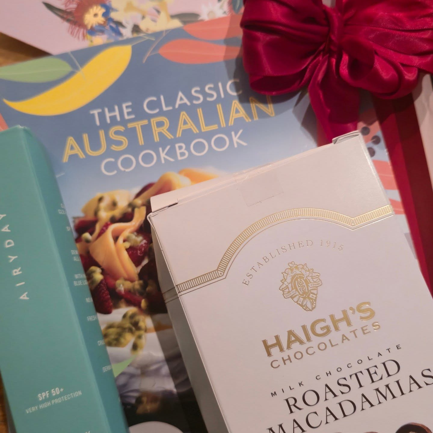 ✨️ We are so thankful for this thoughtful gift ✨️
✨️ Grateful for wonderful clients 🤍✨