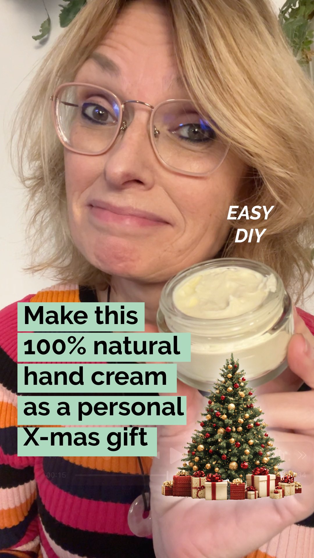 If you are looking for the perfect personal X-mas gift⦠this DIY if for you!
In winter time lots of people have dry and itchy hands, just like me. Most hand creams are loaded with parabens (linked to hormonal disruptions), synthetic fragrances (potential allergens) or petroleum-based ingredients. Letās not go there š
āØThis hand cream recipe works because itās packed with 100% natural nourishing ingredients:āØ
* 2 tbsp Shea butter: protects and softens.
* 2 tbsp Jojoba oi:Ā keeps it creamy, silky, and helps your skin stay balanced.
* 1 tbsp Aloe vera gel:Ā hydrates and soothes.
* 1 (small) tbsp Beeswax: for stability
* Organic essential oil: (optional) adds a soft scent without being toxic
HOW TO MAKE IT
1.Ā Ā Ā Ā Gently melt the Shea Butter and Beeswax in a double boiler.
2.Ā Ā Ā Ā Remove from heat, stir in Jojoba oil and the Aloe Vera gel.
3.Ā Ā Ā Ā Let it cool, whip lightly for 2-3 minutes and add 3-4 drops of essential oil if you like a light scent.
4.Ā Ā Ā Ā Whip again and store in a clean glass jar.āØ
Itās so simple to make, and the best part? You know exactly whatās in itāno hidden chemicals, just pure goodness for your skin.
š With the holidays coming up, this also makes a thoughtful DIY Christmas gift! š
š¬ Have you ever tried making your own skincare? Let me know in the comments.
āØā©ļø Save and share this with someone who loves non-toxic recipes (super nice if you do) š«¶āØš Follow @helloherbal.world for more natural tips and remedies.
#DIYHandCream #NaturalSkincare #NonToxicLiving #HealthySkin #HerbalRemedies #HomemadeBeauty #HandCareTips #ChristmasGiftIdeas #naturalhandcream #nourishedhands #winterhands #dryhands #homemadeskincare #homemadehandcream