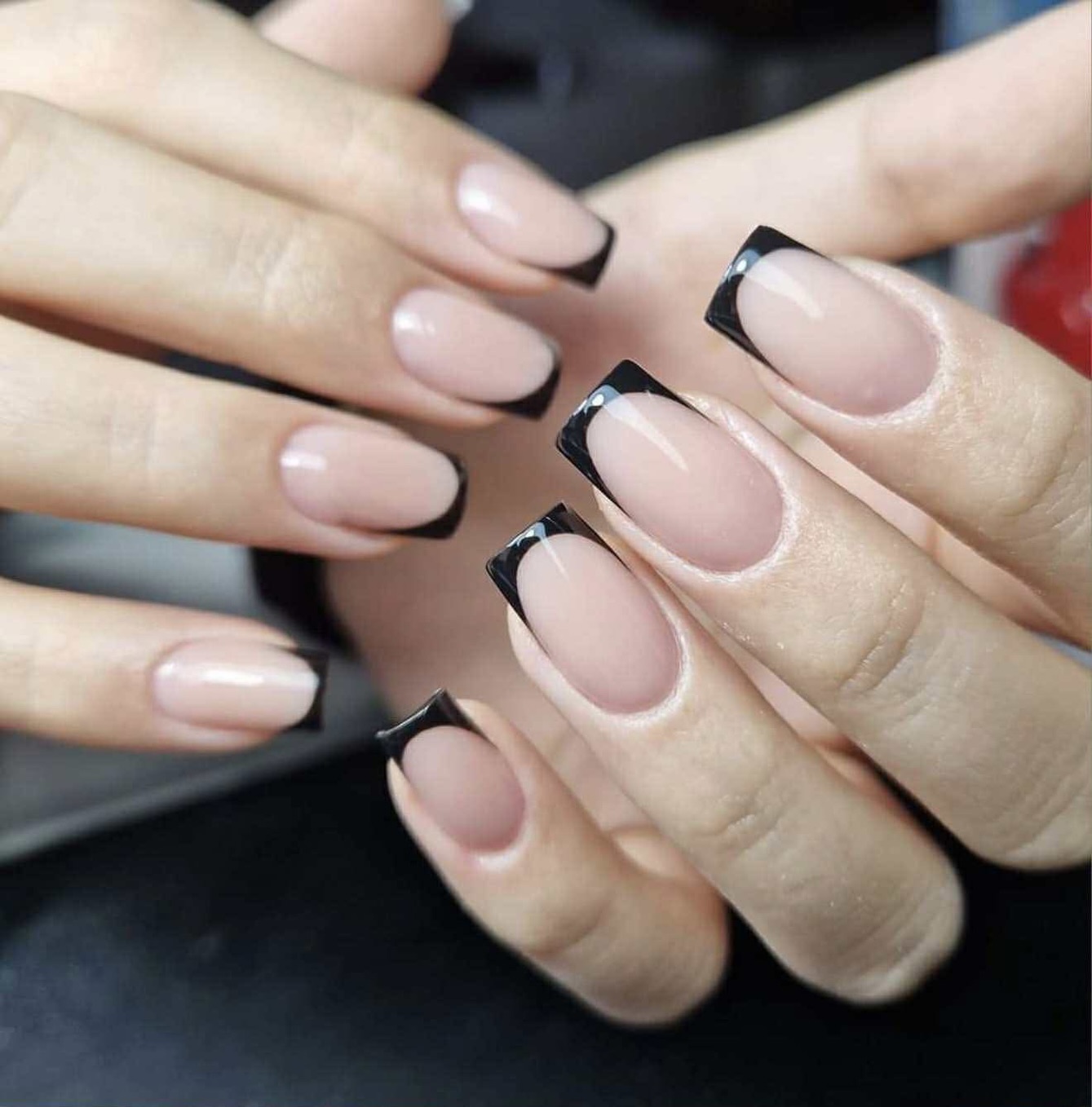 bitte buchen Sie Ihren Termin ganz einfach selbst über unseren Online-Link:
👉 https://bukkigo.com/salon/luv-beauty-oerlikon