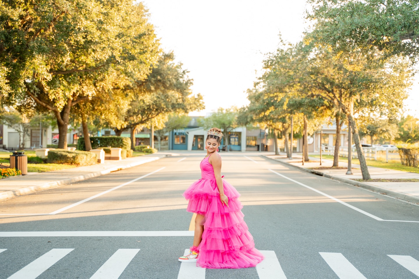 Strutting into sixteen. 🤭💘✨
Sweet sixteen photography
Venue: @harmonyflevents
#orlandoseniorphotographer #orlandosweetsixteenphotographer #harmonyseniorphotographer #kissimmeeseniorphotographer #wintergardenseniorphotographer