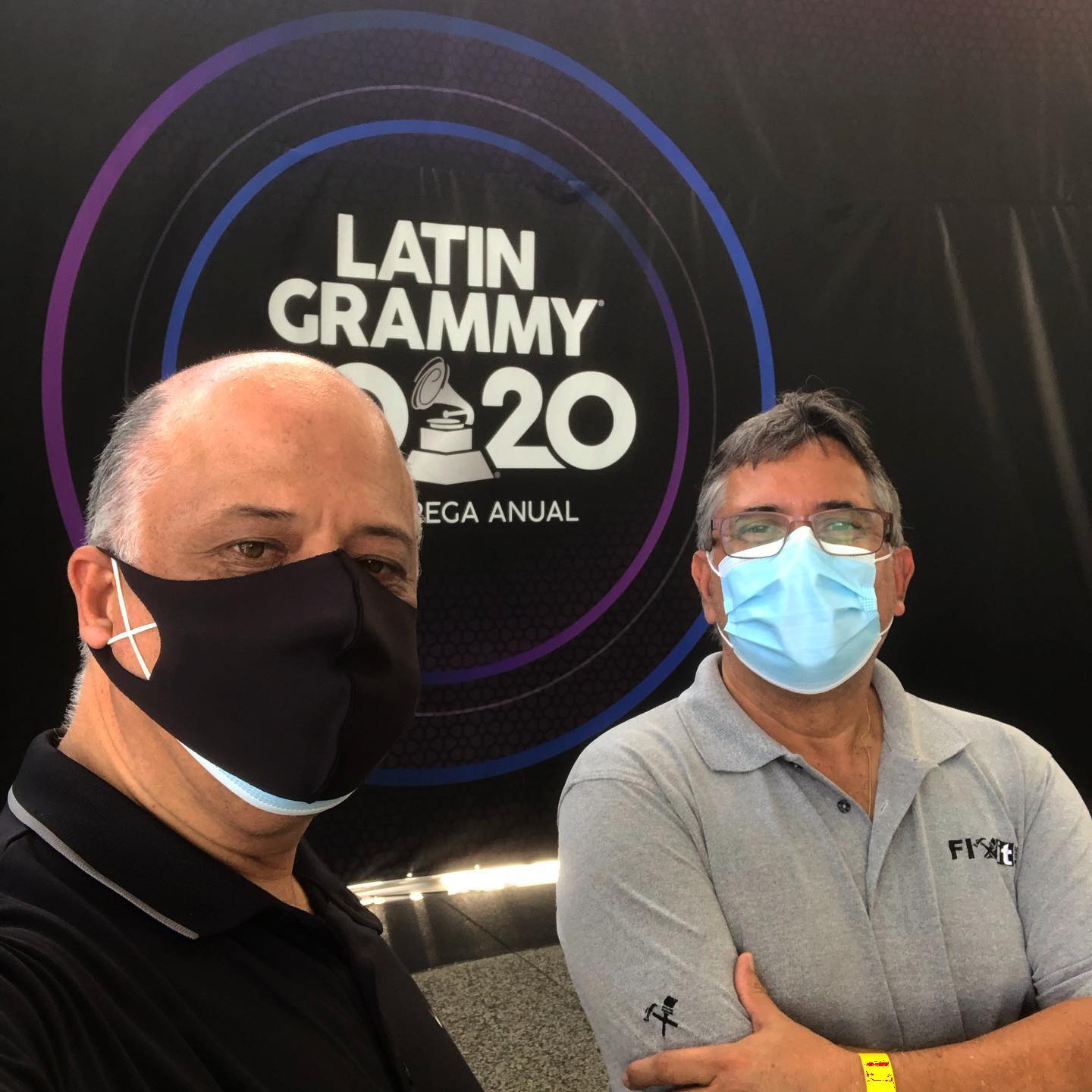 Another Latin Grammy’s, a very special one with this crazy pandemic... Thank you:
@univision @latingrammys @animus_design_studio @luzproductions @carotvproducer @ujifulgueira and as always with a great team, my brother @enrique2302_etphotography my sister... The people at the shop, installers, etc.... Thank you!!!
.
.
.
.
@latingrammys @latingrammyfdn @uforiamusic #event #events #eventos #
