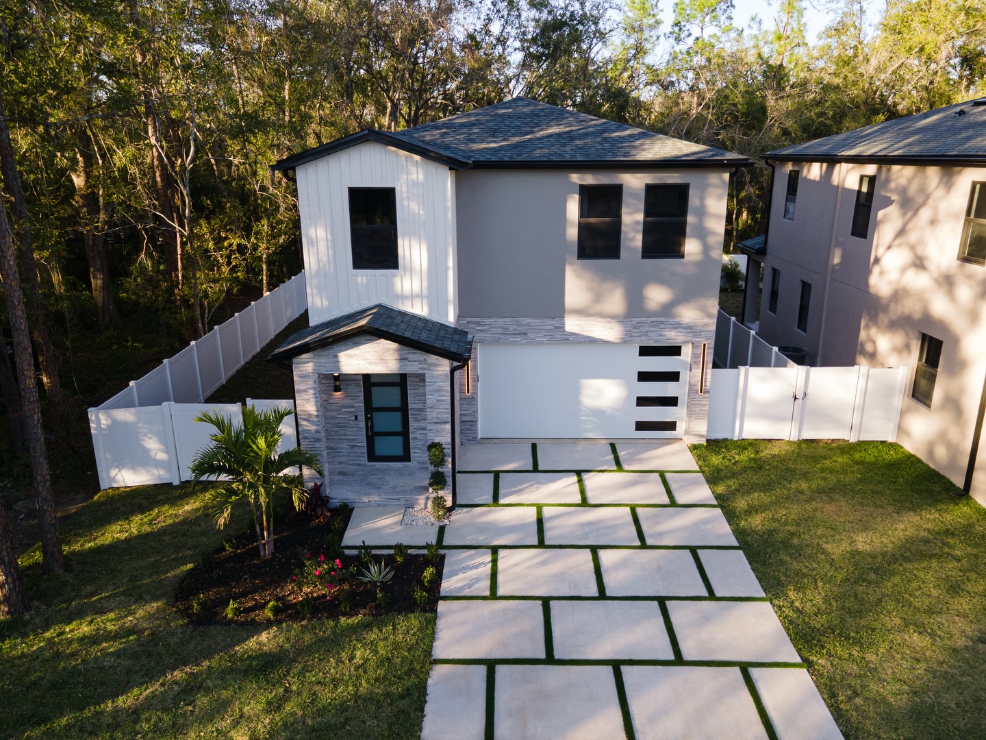 One of our Amherst homes is officially live, and it’s the first release of the four we built on this street. The others are coming soon.
✨ Details:
• 4 bedrooms
• 3 bathrooms
• 1,850 sq ft
• New construction (built 2026)
• Single-family residence
• Clean modern architecture with high-end finishes
• Open-concept layout with abundant natural light
• Chef-inspired kitchen with sleek cabinetry & premium countertops
• Spacious primary suite with spa-like bathroom
• Private yard perfect for entertaining or relaxing
• No HOA
• Located minutes from major roadways, dining, shopping & everything Tampa has to offer
This home was designed, built, and delivered by Cardosa Development, no shortcuts, no compromises. City living with a residential feel, built for today’s lifestyle.
🔗 Zillow link is in our bio! Go check it out now
📲 DM us to schedule a private showing
#CardosaDevelopment #CustomHomes #NewConstruction #HomeBuilder #TampaRealEstate