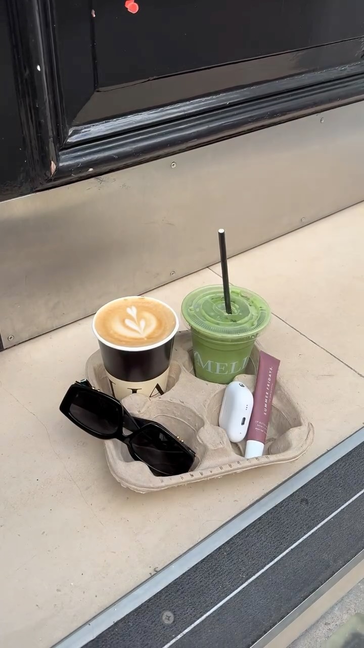 When you can’t decide between matcha and coffee, so you choose both 🤭
#coventgarden #coffee #london #matcha #coffeeshop