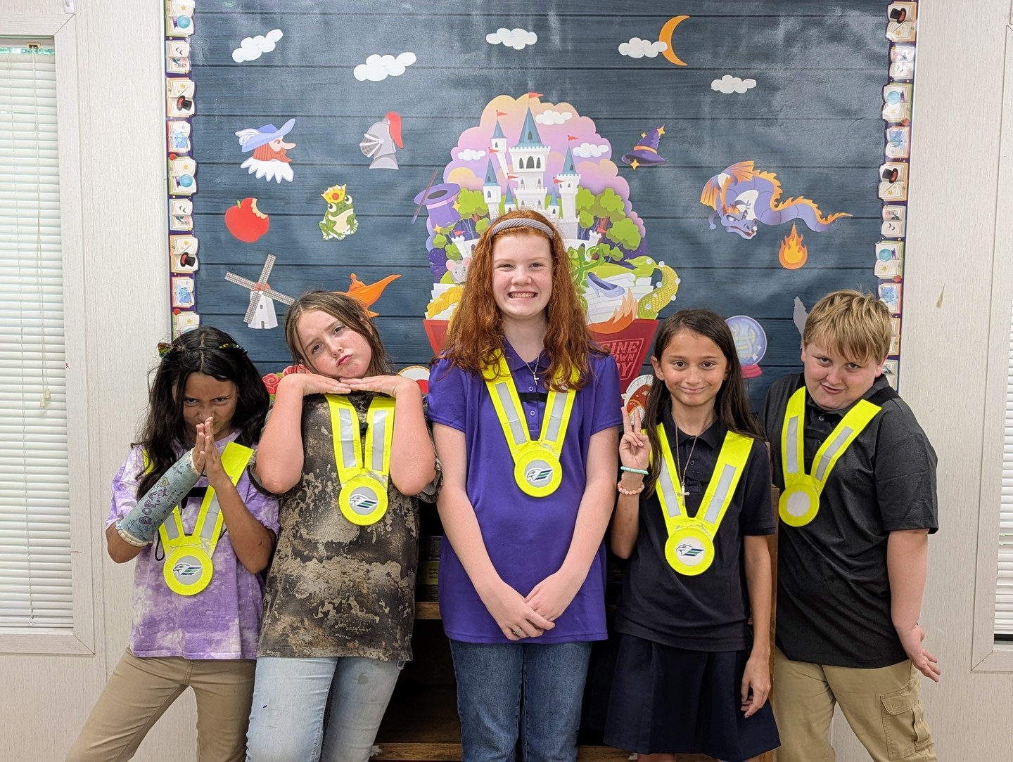 🤝 We're more than a school; we're a family! Our personalized approach helps students build confidence and achieve their dreams. Ready to be part of something special? Let’s chat! 🌟❤️
#McIntoshFL #SmallClassSizes #K5Education #CommunitySchool #ElementaryLearning #ParentStories #NurturingEnvironment #TailoredTeaching