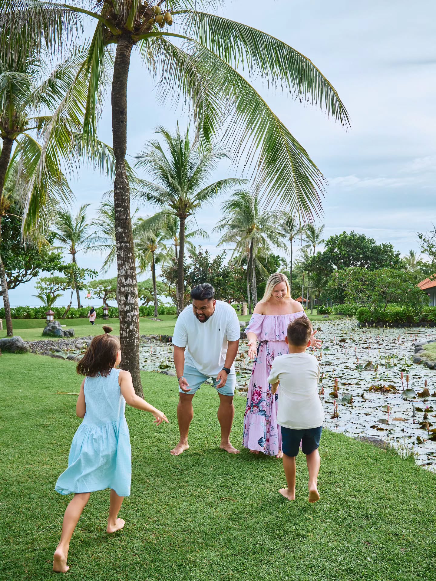 And just like that its 2026! 🎉
I hope you all had a wonderful break over Christmas with your families. We headed to Bali in the new year for a reset and got some beautiful family photos done- making sure I was in them because I exist too!! 😅😆
2026 feels big for me as I have a lot happening behind the scenes including the approaching date of the National Psychology Exam, the final leg for registration and I can finally expand @thepowerofbirth in the way I have always imagined.
Life is busy and my nervous system doesn't always love that so just like you, I am trying to give myself grace, stay present, and do one thing at a time.
One of my focuses for 2026 will be to have more fun and more play. I need more playfulness in my life, everything is so serious and "adult" all the time, I am craving fun and what better way to learn play than through my own kiddies (and even the kiddies I work with!)
What's your focus for 2026??
Thank you for being here and sticking around. Let's see what 2026 brings! 🩷🫰
#ThePowerofBirth #PerinatalMentalHealth #motherhood #psychology #family