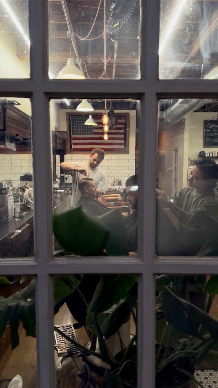 “Night Cuts” ~ Washington Ave 💈