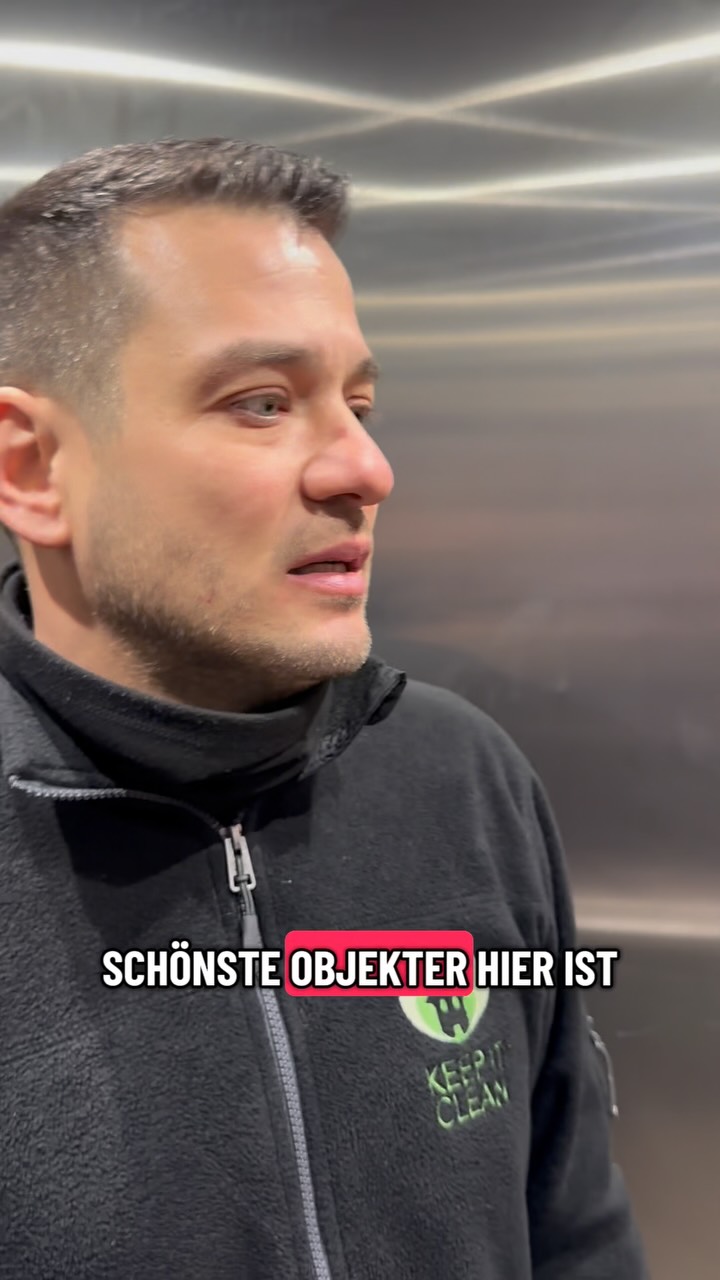 Der Aufzug in diesem Objekt ist stark zerkratzt.
Wir schauen jetzt, was bei der Reinigung möglich ist – das Ergebnis zeigen wir im nächsten Video.#keepitclean #hausmeisterservice #reinigung #immobilien #cleantok
