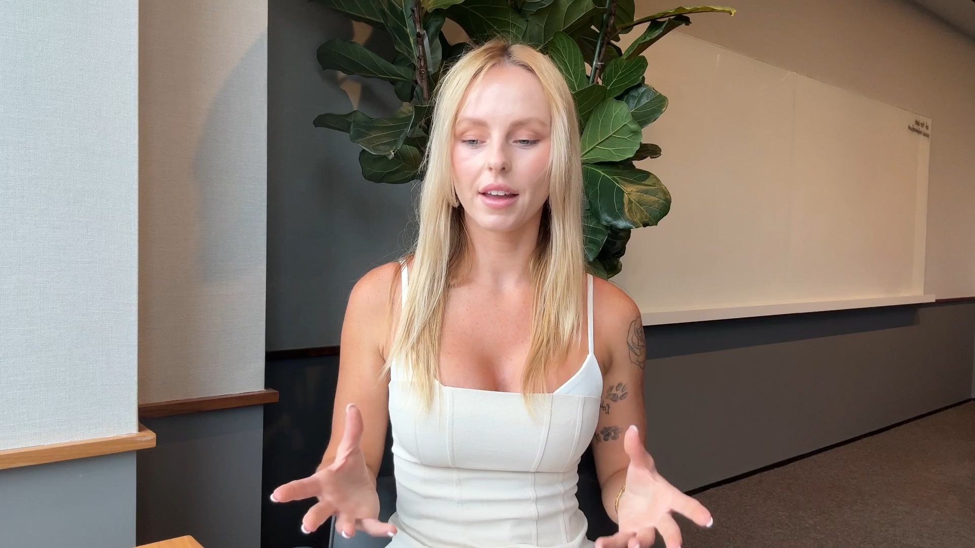 🚨 WE’RE ALWAYS LOOKING FOR EXPERIENCED REAL ESTATE TALENT 🚨
Our network is growing and we’re currently recruiting across multiple teams and disciplines. If you’re working in real estate (or ready for your next move), one of these roles could be for you 👇
📌 Please note:
✔️ All roles require an Agent’s Representative Certificate or Certificate IV in Real Estate
✔️ All roles require industry experience, except the Reception / Cadet PM & Sales role
🔥 Now Hiring (highest demand first):
🏡 5 x Sales Consultants
🏢 3 x Commercial Property Managers
🏠 3 x Residential Property Managers
💼 2 x Trust Account Professionals
📊 2 x Commercial Sales & Leasing Consultants
🔑 2 x Residential Leasing Consultants
✨ Also recruiting:
• 1 x Sales Director
• 1 x Sales Administrator
• 1 x Business Development Manager (BDM)
• 1 x BDM / Property Manager
• 1 x Franchise Operations Manager
• 1 x Receptionist / Cadet PM & Sales (no experience required)
• 1 x Commercial Leasing Consultant
• 1 x Executive Assistant
• 1 x Support Role
• 1 x Recruitment Advisor
If you’re curious, open to a move, or just want to see what’s happening in the market, let’s chat ☕
All conversations are confidential.
📞 Call me directly:
📱 0433 415 525
☎️ 03 9000 5617
Or message me here on LinkedIn — your next role might be closer than you think ✨
#realestate #realestatemelbourne #realestatejobs #jobsinmelbourne #propertymanagers #salesagents