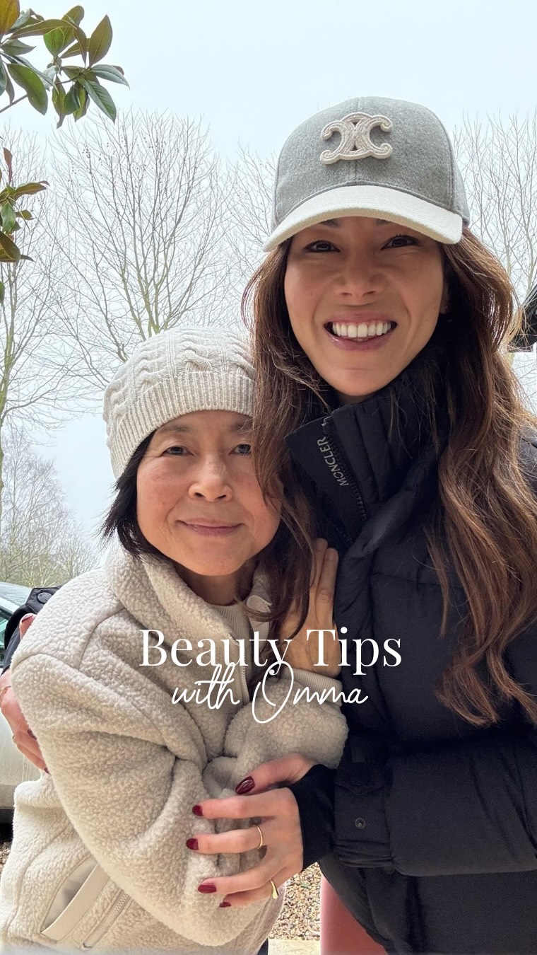 The secret behind Omma’s beauty revealed 👀✨️
Many of you have asked about my mum’s routine, and honestly, it comes down to a few simple habits she has consistently followed over the years. Cleansing properly, moisturising face and neck, applying products gently, staying hydrated and taking care of the body as a whole.
No trends. No constant switching. Just small things done well, day after day.
It’s a good reminder that healthy skin is often built on consistency, not complexity 🤍
#skincarehabits #skinhealth #skincaree #kbeautydoctor #kbeauty
