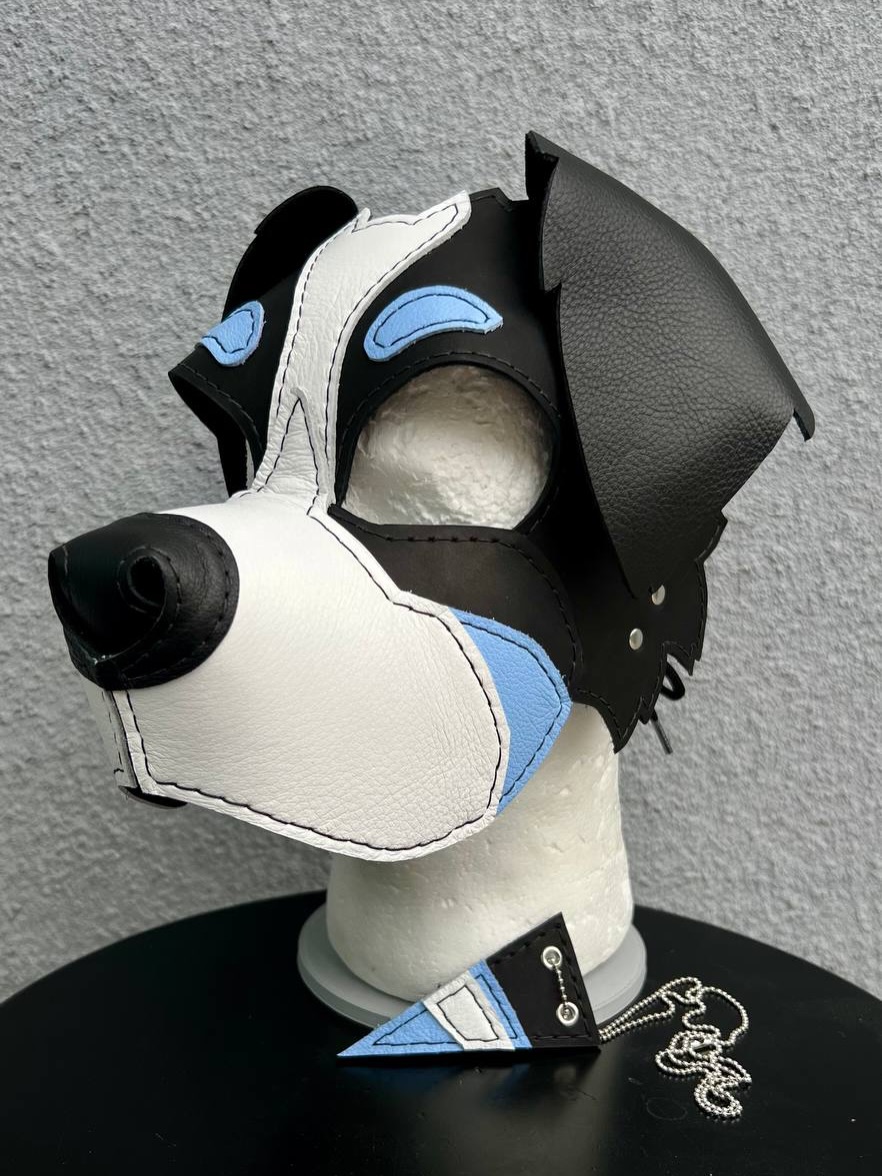Partial custom Bernese Mountain Dog hood for Pup Chopper! 🐶🖤
scrapyardleather.com
#scrapyardleather #scrapyardlthr #pupplay #petplay #pupgear