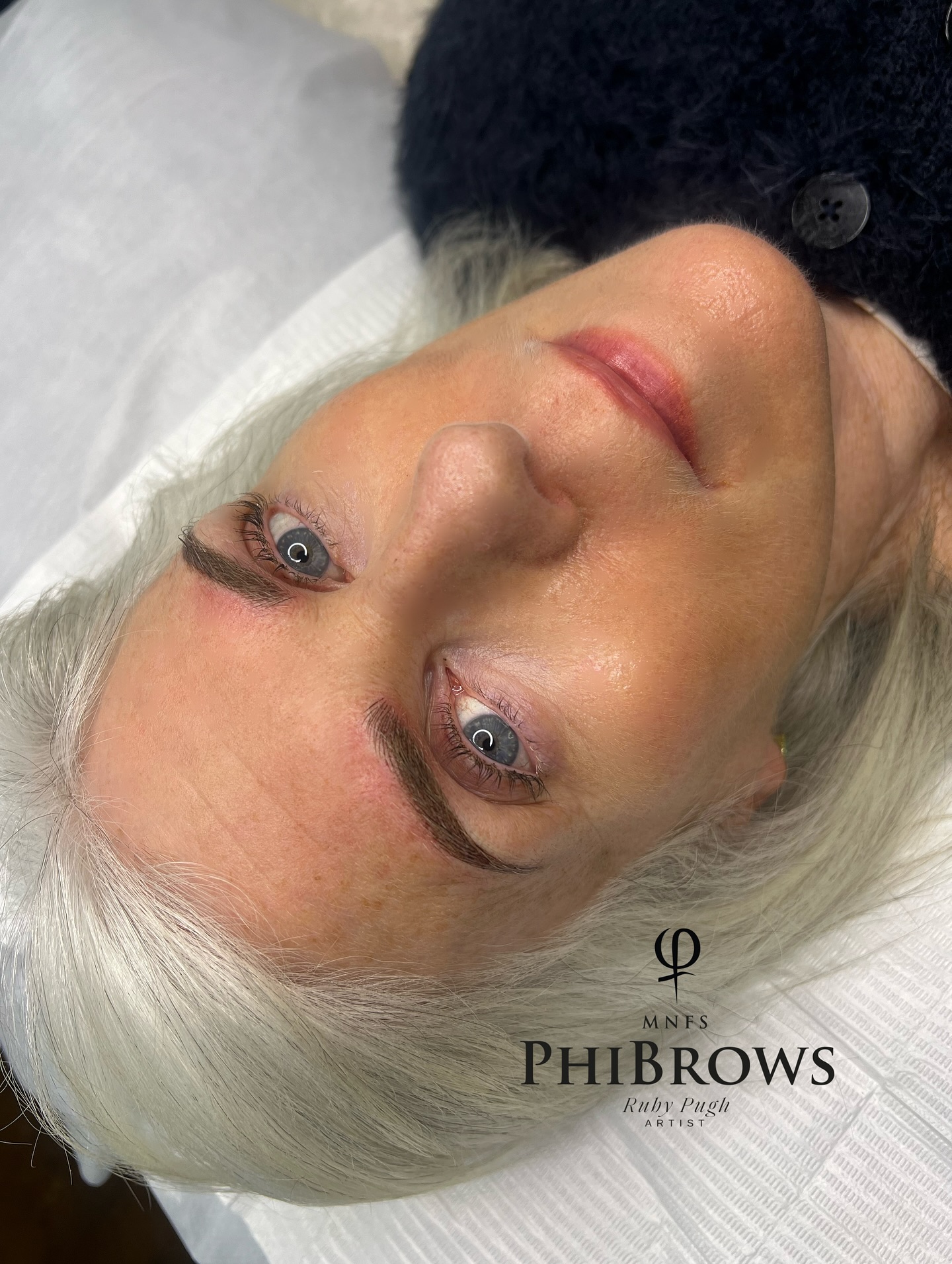 Silver hair deserves brows that feel fresh ✨
I design soft, customized brows that restore balance and create a youthful, refreshed look—never harsh, always elegant 🤍
Think natural strokes, soft definition, and a clean, trendy finish that enhances your features without aging you.
Modern beauty at every stage 🤍
-
PhiBrows artist - SPMU specialist based in Ealing Broadway, West London.
🔖 PriceList - saved in highlight
Book your appointment now! 💕
📲 Link in bio
📩 DM or WhatsApp: +44 7399288821
#microbladinglondon #ealingbeauty #ealingbroadway #phibrowslondon