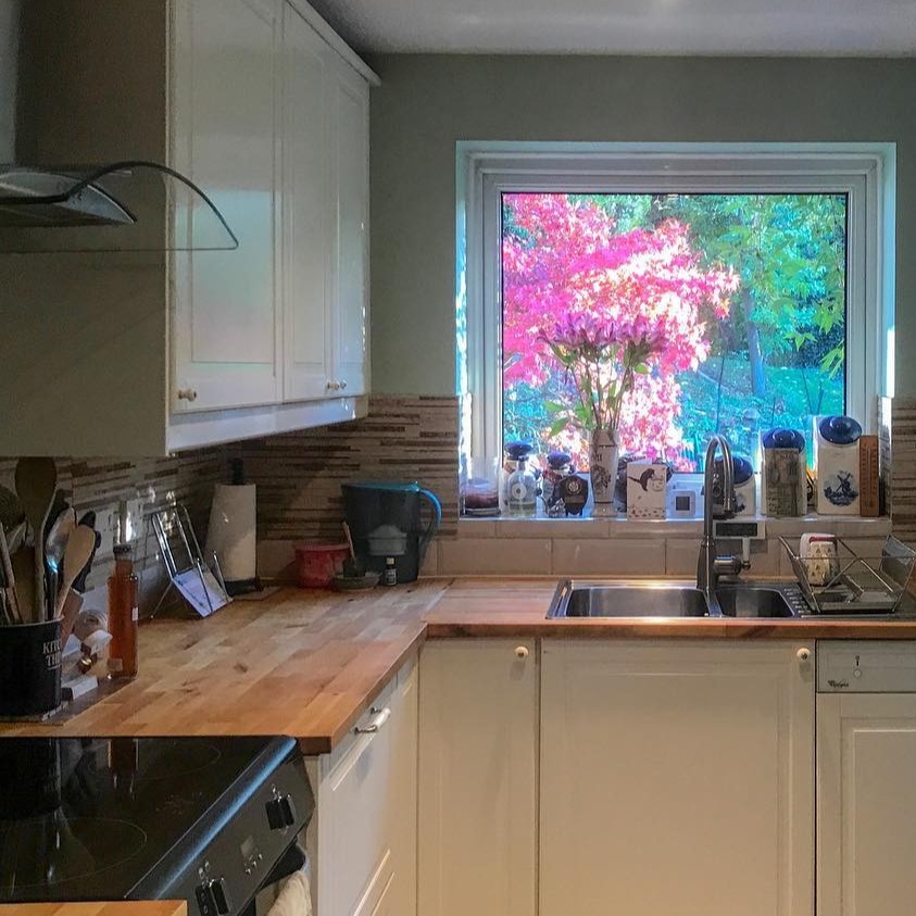 Dear wonderful clients. I would like to ask that if you have any extras you need doing in addition to the usual jobs, could you please give me plenty of notice. I want to help you as much as possible, but my schedule is very tight and I don't want to let my other clients down if it means I go over your allocated time slot. Thank you! 💖