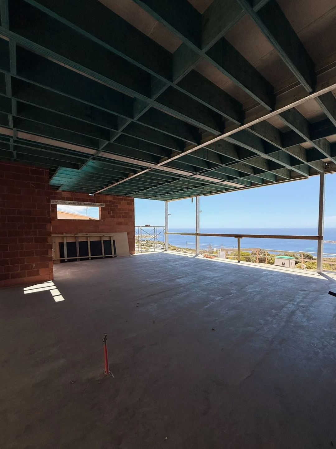 In Progress | Gracetown
The second floor is up, and this is exactly why we love building in the South West. That view👌
———
Contact us
M: 0438 209 088
E: Jarrod.hphomes@gmail.com
#honeypothomes #margaretriverbuilder #southwestbuilder #margaretriver #westernaustralia