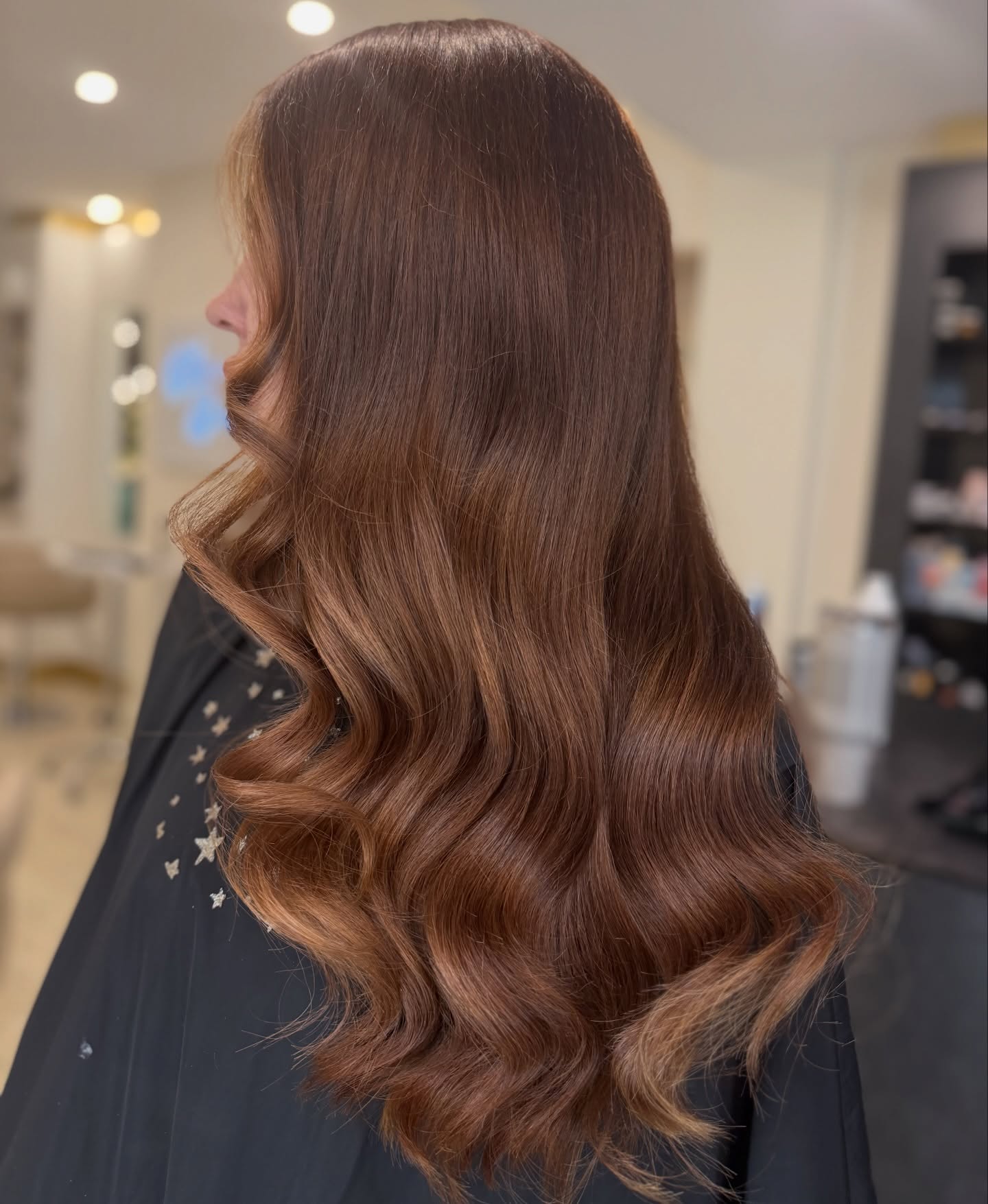 a small hint of coppery goodness 🧡🍊
service 🤩 full head colour, cut, blow dry and wanding 🤩
💰 £100
based 📍- @gallagherandwashington 27 Dovedale Road, L18 5EP
📱enquiries - contact button + DM
📱book - link on profile
products used -
@lorealpro @lorealuki @loreal @lorealpro_education_uki @rosieoconnorprohair
@salonsdirect @sallyserskineliverpool
@beautylaunchpad
@hairdressersjournel
i don’t edit my pictures 📸
~
#hairbylucyansboro
#beautylaunchpad #hairdressersjournal lorealcolourspecialist liverpool liverpoolhair colourspecialist blondespecialist balayagespecialist liverpoolhairspecialist liverpoolbalayage bohoblondetechnique iambohoblonde transformationtechnique balayagetransformation blondetransformation fallhair hairtransformation copperhair copperhaircolour