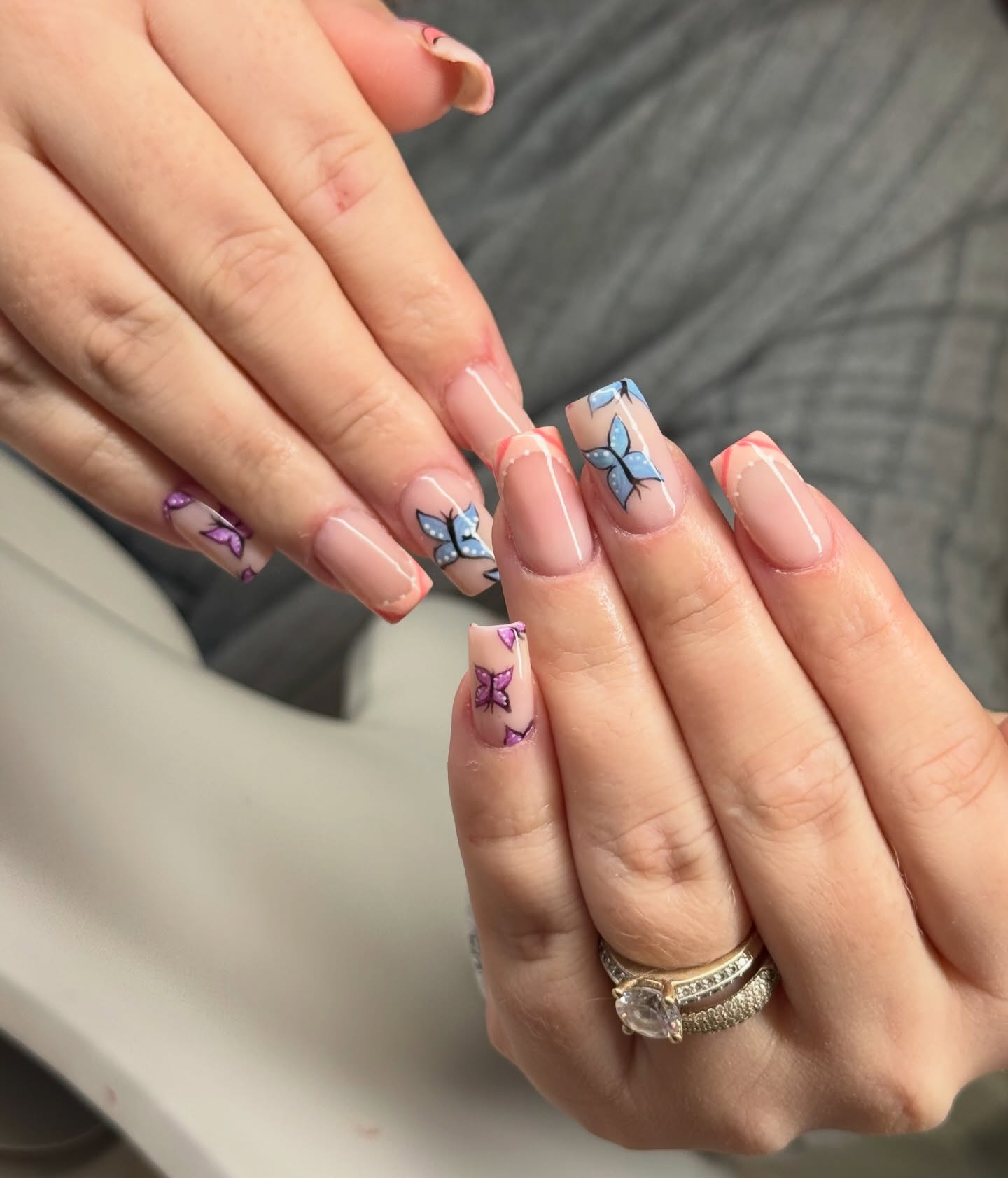 Cute butterflies for this nail growth journey! 🦋
🏠Madison Beauty Studio
📍488 Ashley Road, Poole
📲Bookings via DMs/Link in bio
https://www.fresha.com/book-now/madison-beauty-studio-ua729ujr/all-offer?share=true&pld=2701690
#poolenailsalon #nailspoole #nails #poolesalon