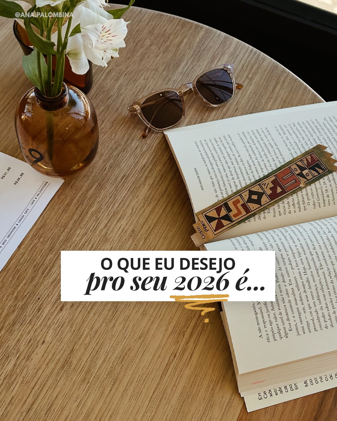 Até quando a gente deseja “Feliz ano novo”?
Mas além disso eu quero te desejar tudo isso. E mais uma coisinha: lembre-se que meta só é atingida quando sai do papel, tá?
Então trate de repensar seu 2026 e incluir a criação de conteúdo porque eu tenho certeza que ela pode te ajudar a conquistar tudo isso.
E se precisar de ajuda... já sabe. 😉
Ah! E qual outro desejo é bem Palombina e não entrou na lista? 👇