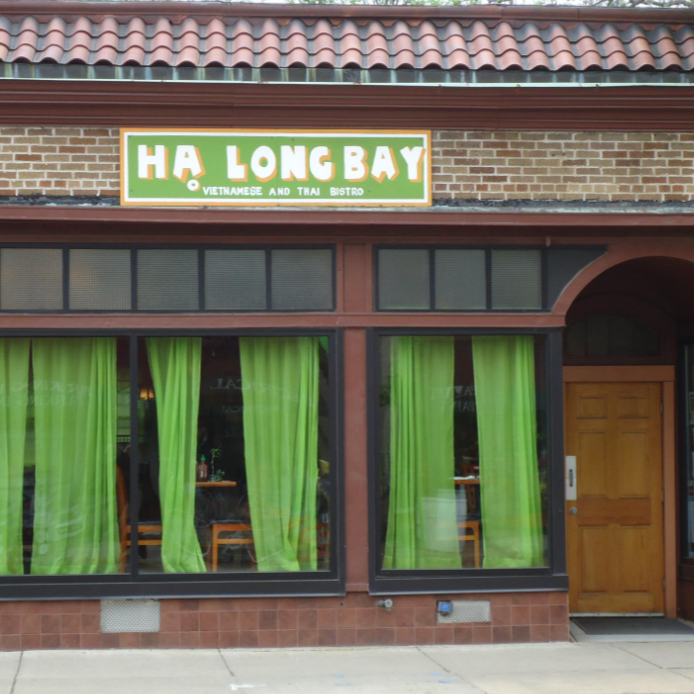 We’re so excited to perform Lion Dances at the Ha Long Bay Restaurant — will you join us? Come watch a traditional lion dance by our hard-working students. It’s a short, lively show — perfect for the whole family (contact the restaurant directly to make reservations, they go quick!). See you February 17 and 19 at 6:30 PM in Madison! Link in bio to learn more and RSVP. 🦁✨ #LionDance #KungFu #MadisonEvents #CulturalPerformance #ZhongYiKungFu #Community