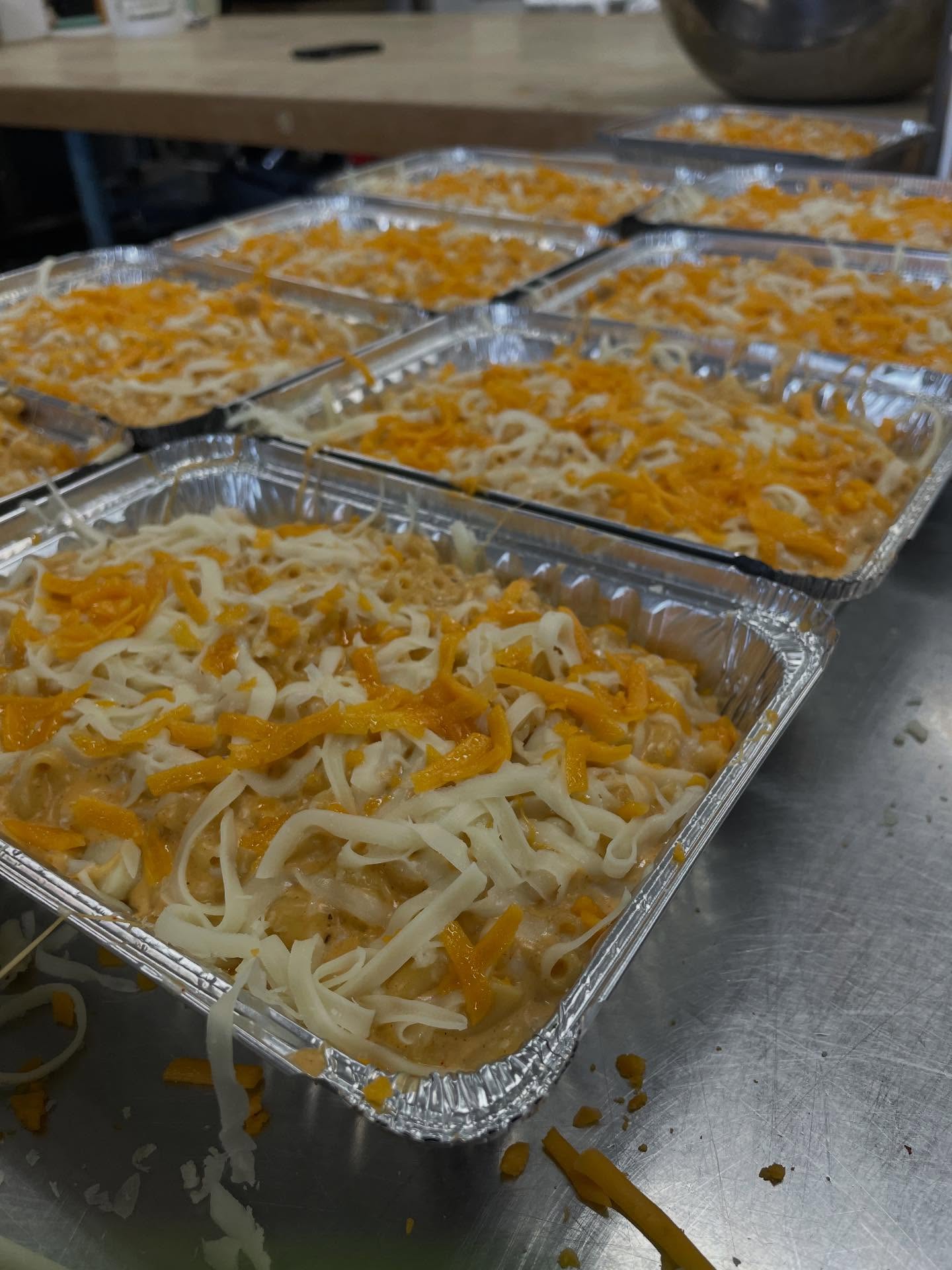 🧀✨ Macaroni & Cheese is BACK! ✨🧀
Comfort food cravings = answered. 🙌
Stop by or pre-order now and schedule your pick-up here 👉
🔗 https://www.icckingston.com/freezerfood
Pick-up hours:
🕘 Tuesday–Thursday: 9:00 AM – 4:00 PM
🕘 Friday: 9:00 AM – 4:30 PM
#MacAndCheese #BackInStock #ComfortFood #FreezerMeals #KingstonEats #LocalFood #PreOrderNow #CheeseLovers
@coutocatering