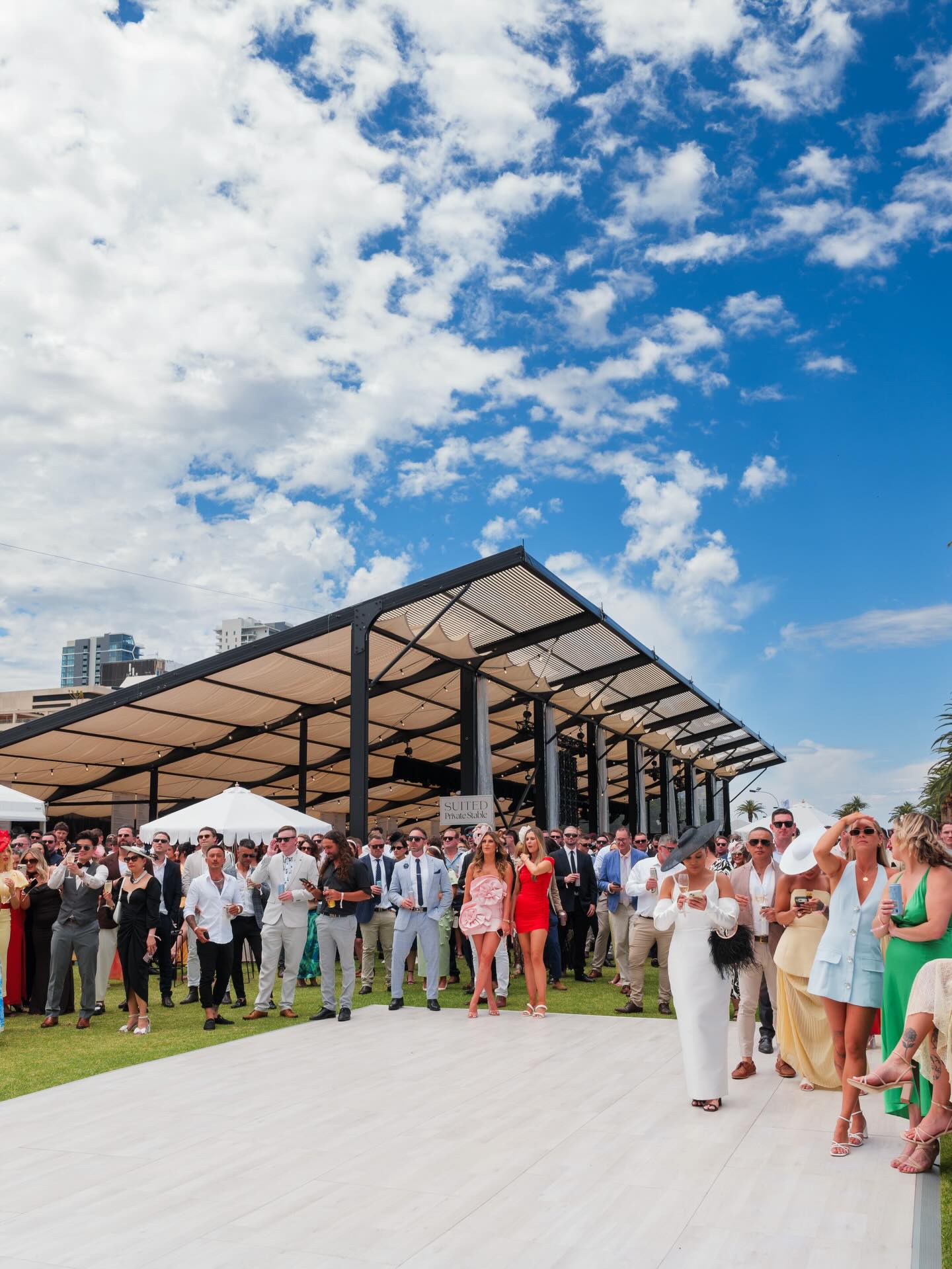 POV it’s Melbourne Cup day at The Kingsman 🐎💃
Need photography for your next event?
📧 info@infiniteproductions.com.au
📞 0481961455
🌐 www.infiniteproductions.com.au
•
•
•
•
•
#eventrepublic #thekingsman #melbournecup