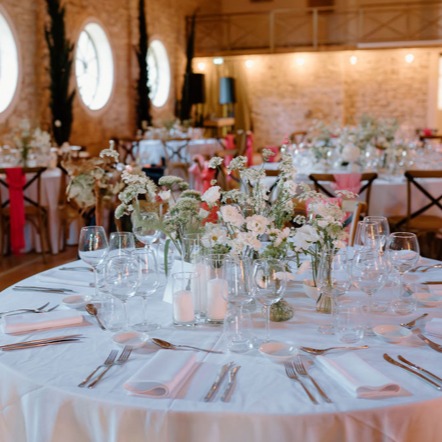 💍 Offrez-vous un mariage d’exception dans un lieu où chaque détail respire l’élégance et le raffinement.
#LaBastideDuRegent #MariageDePrestige #MariageEnProvence #MariageDeRêve #UnJourInoubliable #CérémonieÉlégante #AmourEnProvence #RomanceÉternelle #MariageChicEtRomantique #WeddingDreams #LuxuryWeddingFrance #ProvenceWedding #DestinationWeddingFrance #SouthOfFranceWedding #ChateauWedding #InspirationMariage #PrestigeWedding #ÉléganceEnFête #LuxuryWeddingVenue #MariageSousLesÉtoiles