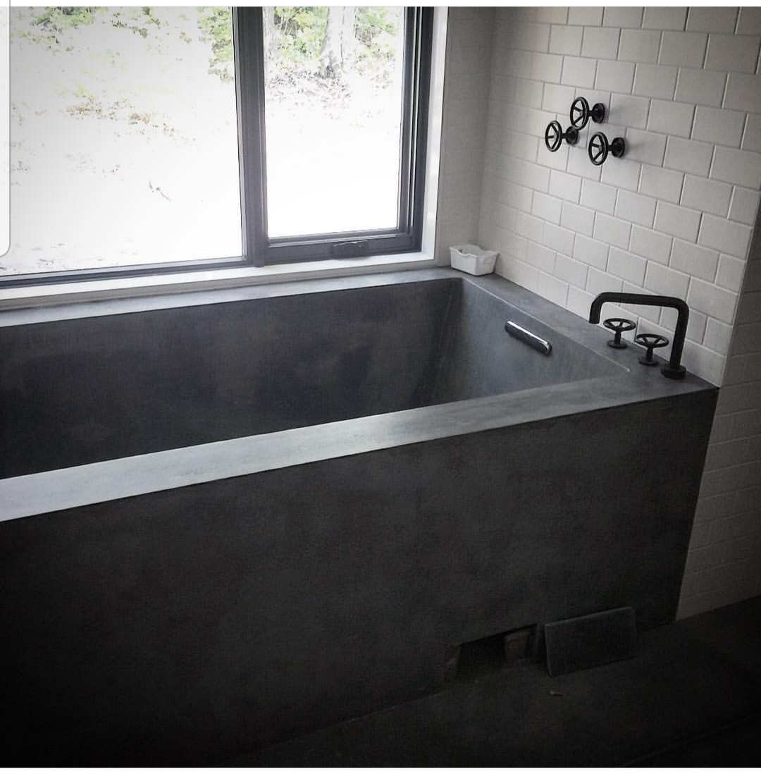 Handcrafted by CreteSTRÖM.
This oversized concrete bathtub is sculpted slowly, intentionally, and entirely by hand.
Designed to ground the space, retain warmth, and turn everyday ritual into something architectural.
Raw material. Refined form.
Concrete, elevated.
#ConcreteBathtub #HandmadeConcrete #SculpturalDesign #LuxuryBath #architecturaldetails